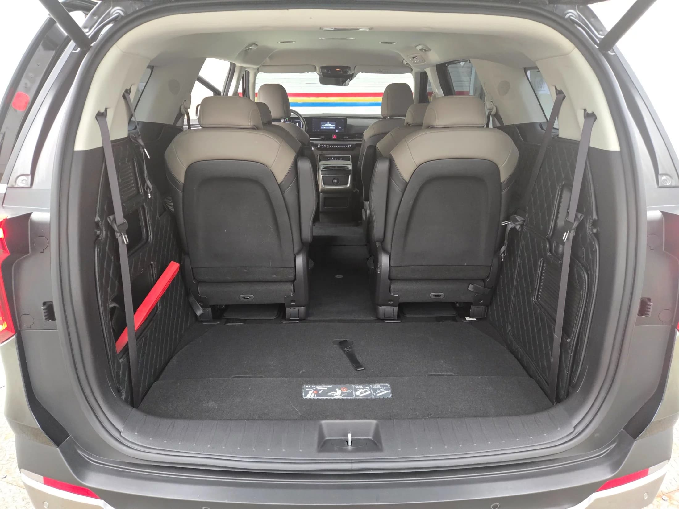Kia Carnival 9-Seater Noblesse, 2024 г. 35066 км. — фото 19