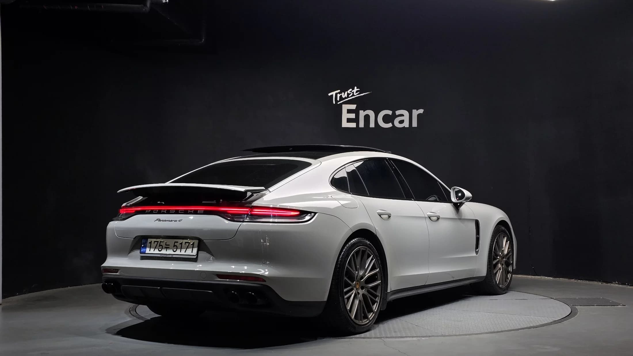 Porsche PANAMERA 2.9 AWD Platinum Edition, 2022 г. 21106 км. — фото 2