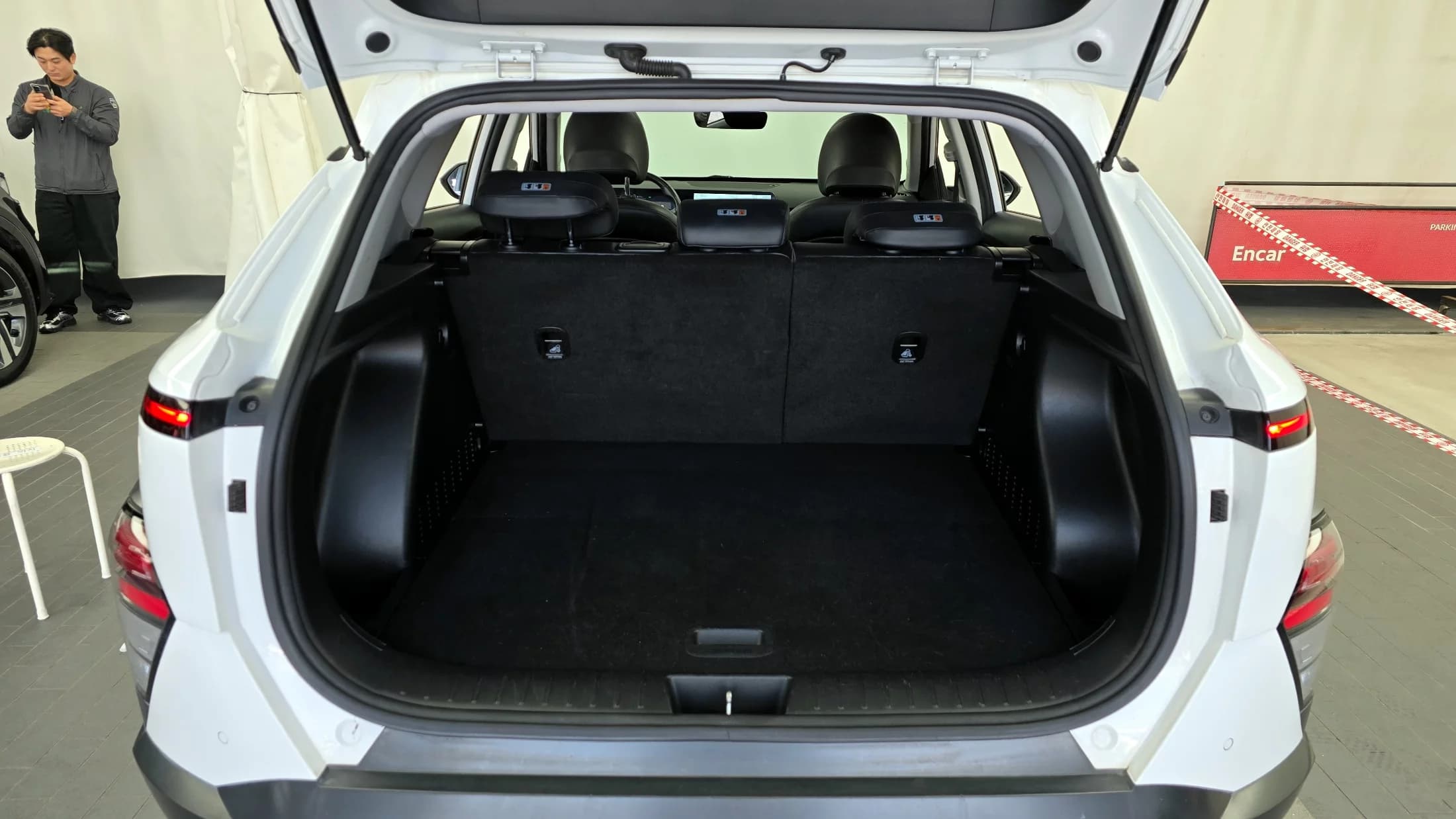 Hyundai Kona Gasoline 1.6 Turbo 2WD Premium, 2023 г. 63705 км. — фото 20