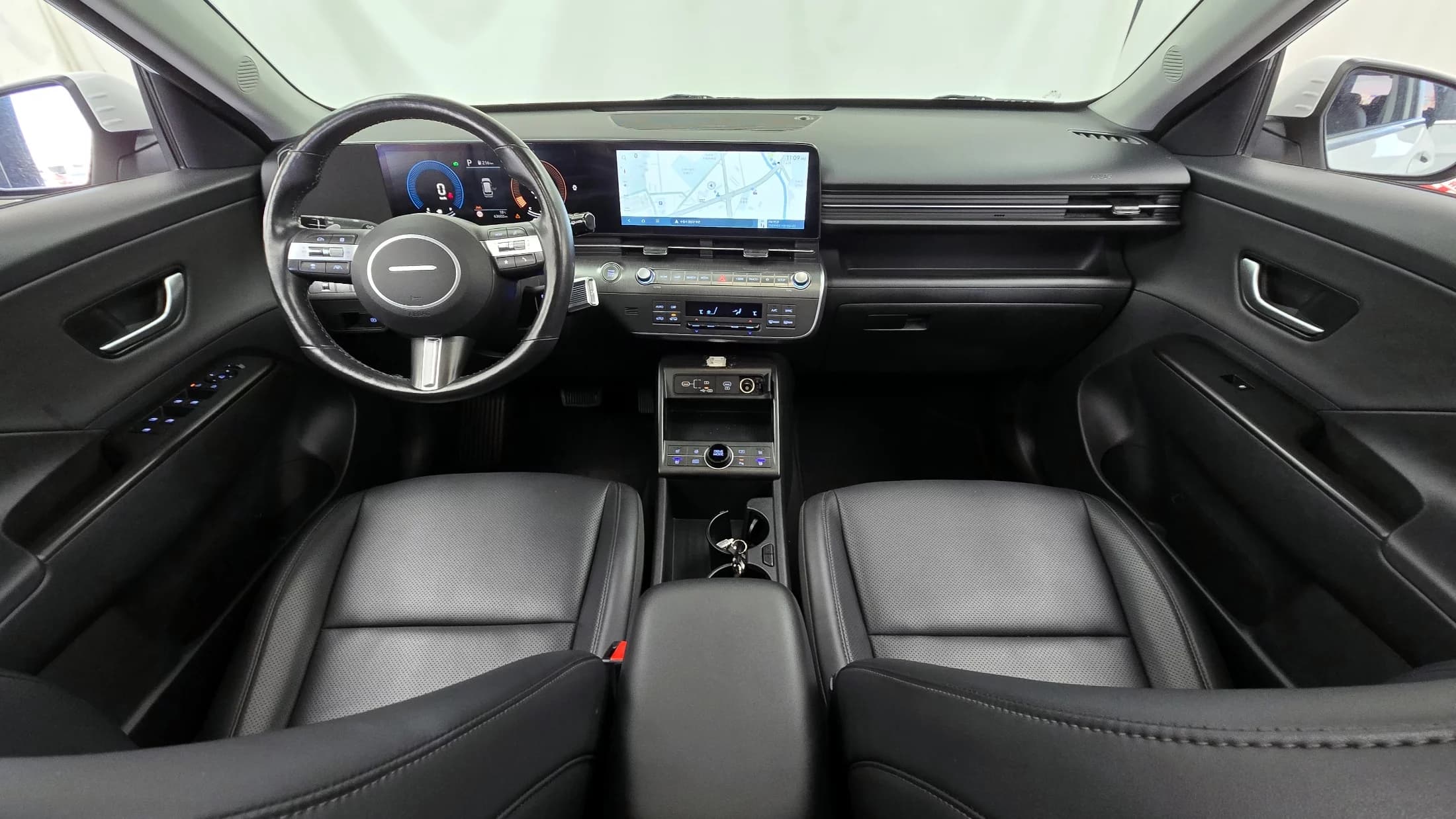 Hyundai Kona Gasoline 1.6 Turbo 2WD Premium, 2023 г. 63705 км. — фото 7
