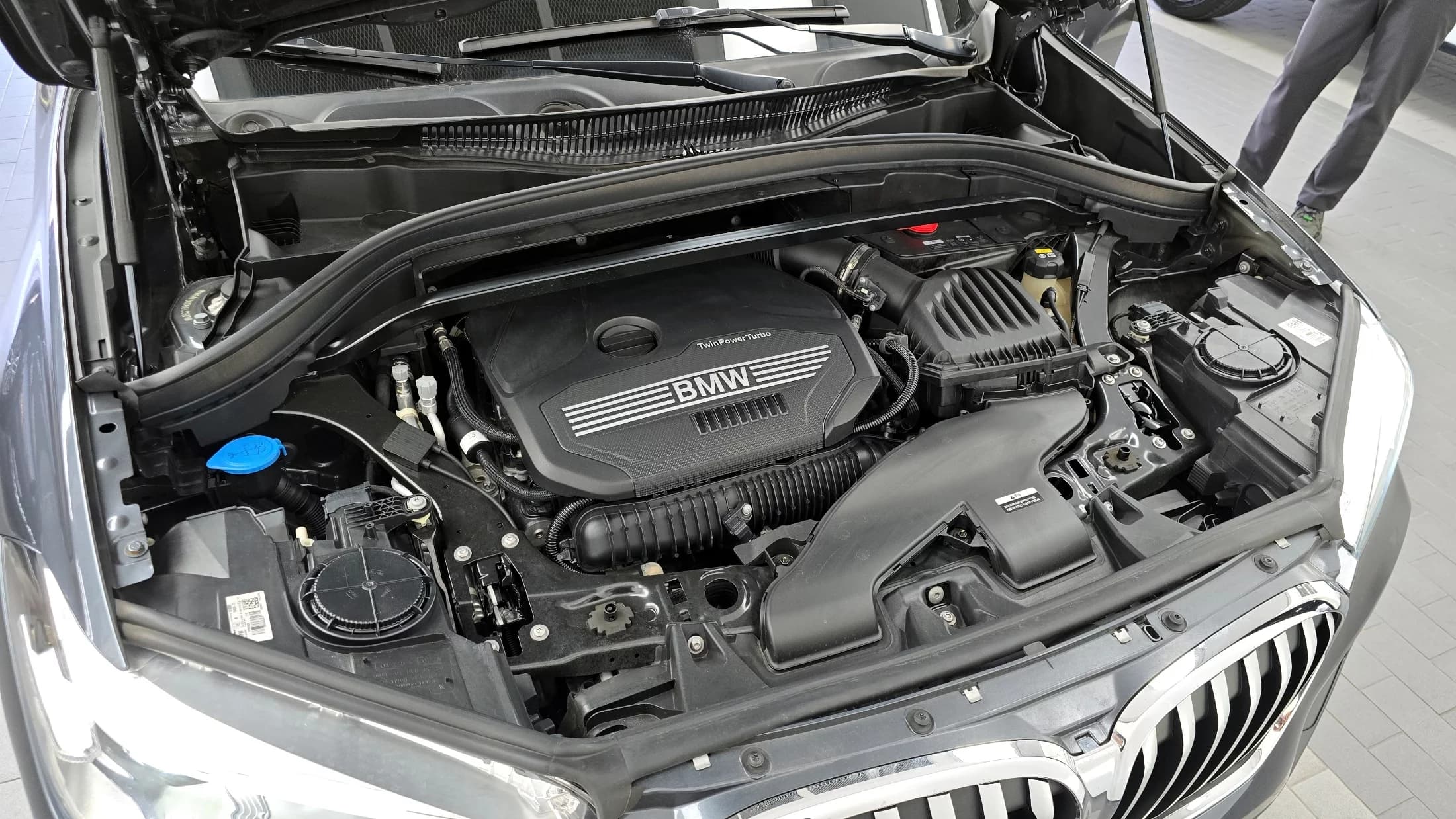 BMW X1 xDrive 20i xLine, 2022 г. 48359 км. — фото 6