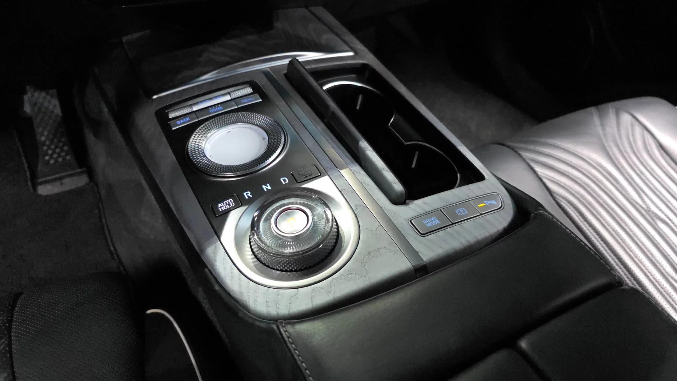Genesis G80 Gasoline 3.5 Turbo AWD, 2021 г. 142413 км. — фото 9