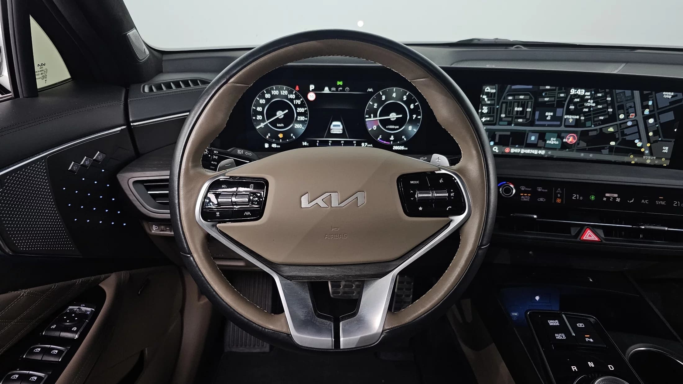 Kia K8 2.5 Gasoline 2WD Signature Special, 2024 г. 28068 км. — фото 13