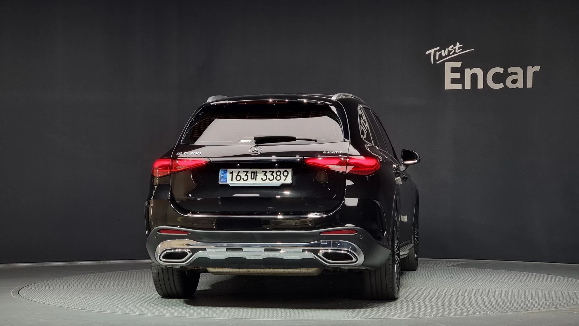 Mercedes-Benz GLC-Class GLC300 4MATIC AMG Line, 2023 г. 43053 км. — фото 4
