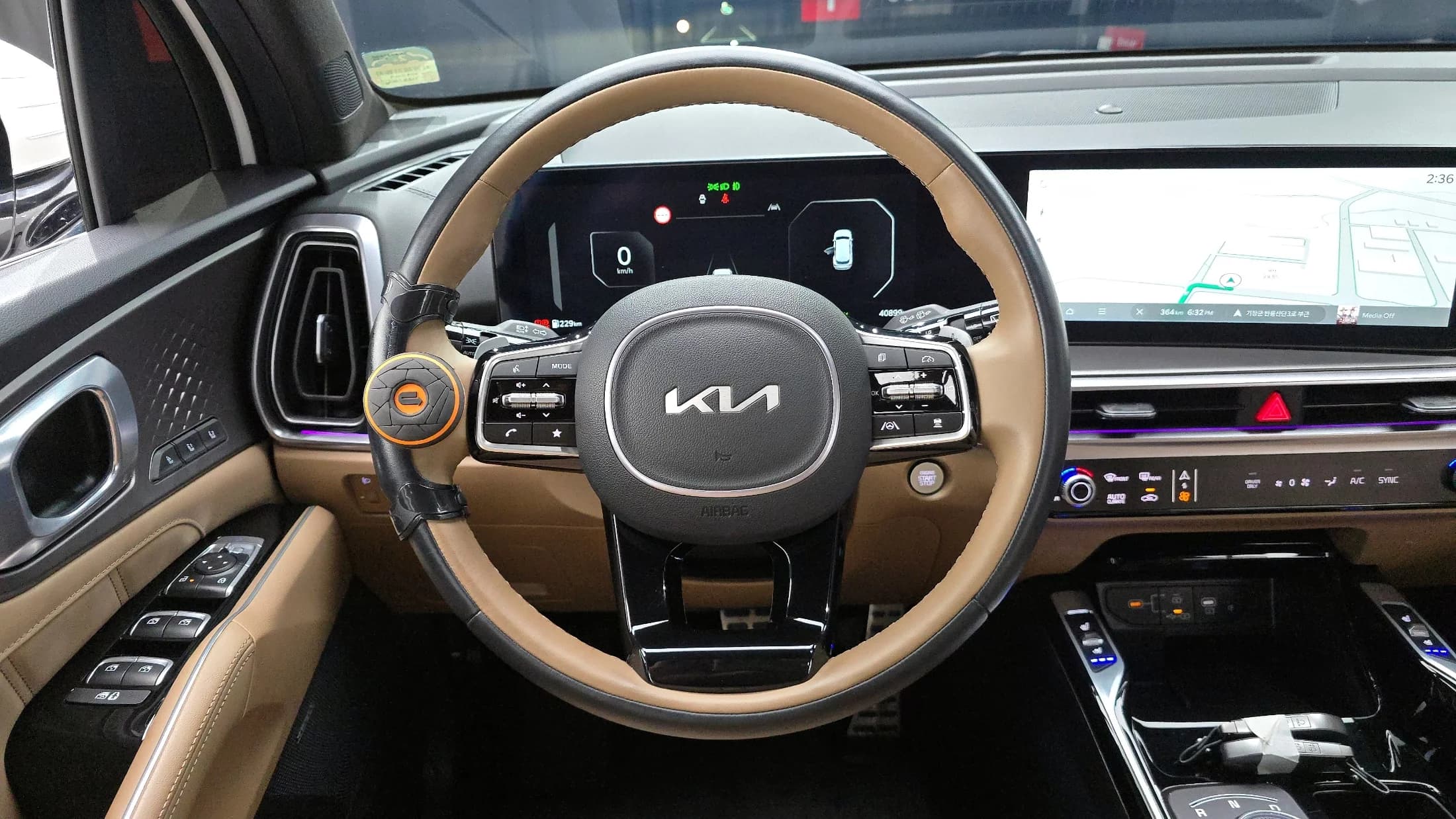 Kia Sorento HEV 1.6 2WD Signature, гибрид, 2023 г. 41044 км. — фото 13