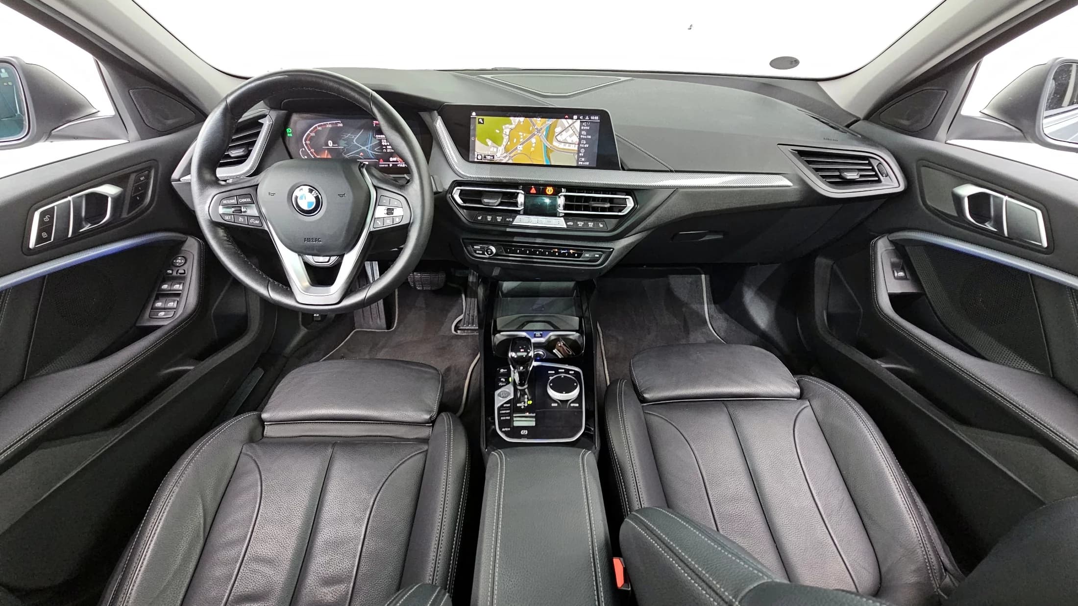 BMW 1-Series 120i Sports, 2022 г. 85979 км. — фото 7