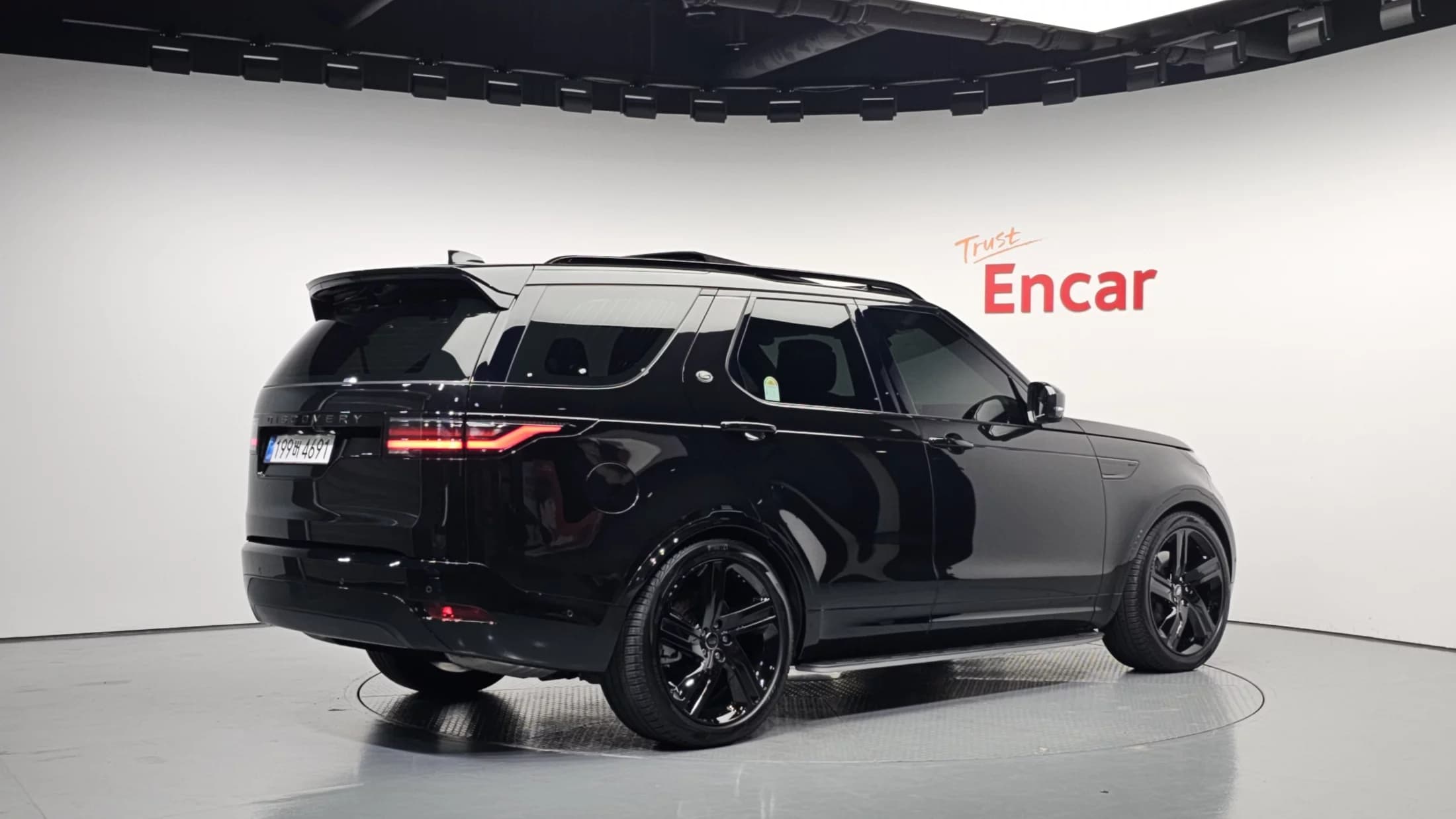 Land Rover DISCOVERY D350 Dynamic HSE, 2025 г. 4291 км. — фото 2