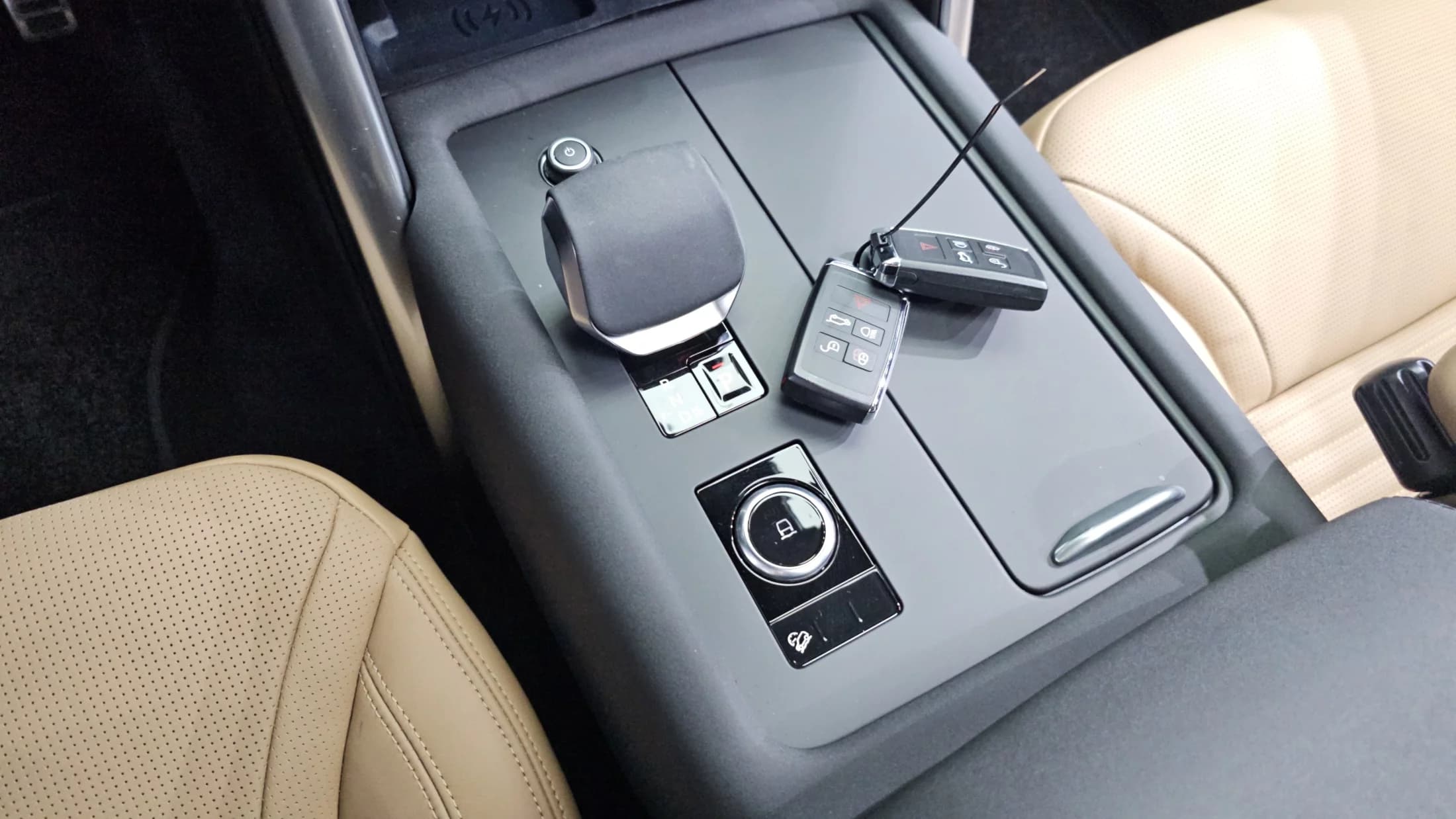 Land Rover DISCOVERY D350 Dynamic HSE, 2025 г. 4291 км. — фото 9