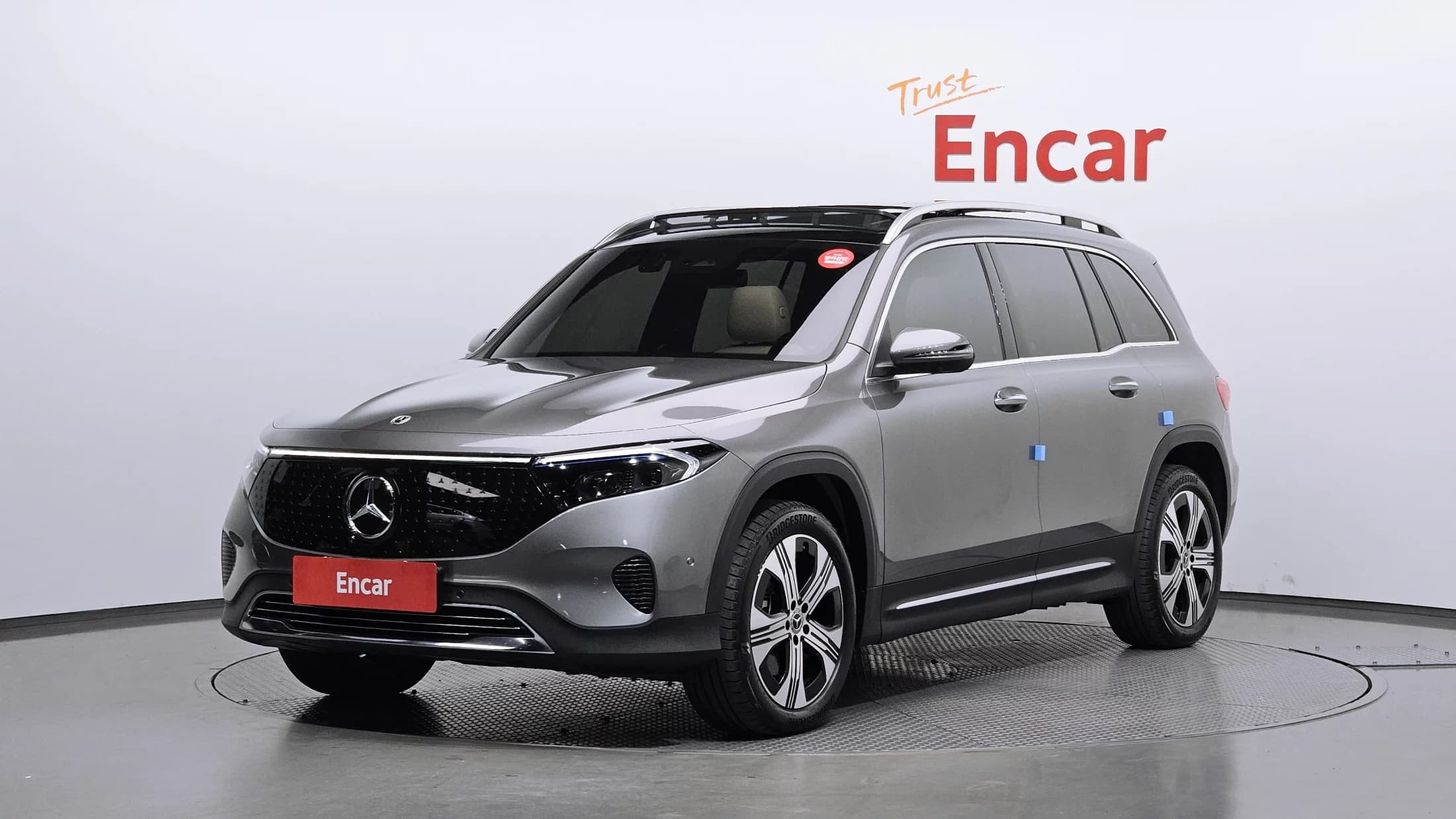 Mercedes-Benz EQB EQB300 4MATIC Progressive, электромобиль, 2024 г. 21482 км.