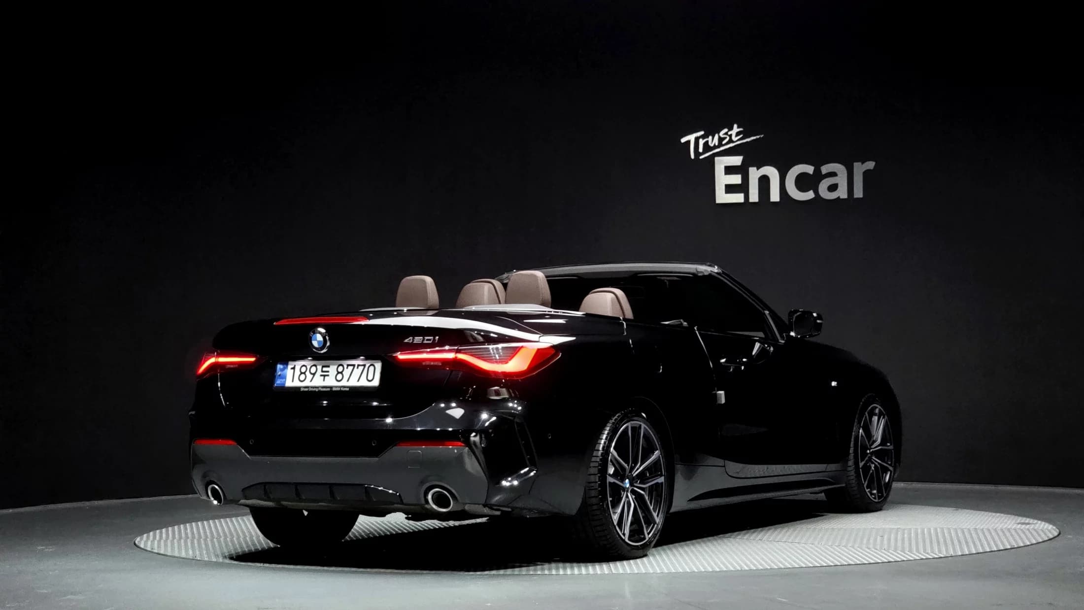 BMW 4-Series 420i M Sport Convertible, 2023 г. 35603 км. — фото 2