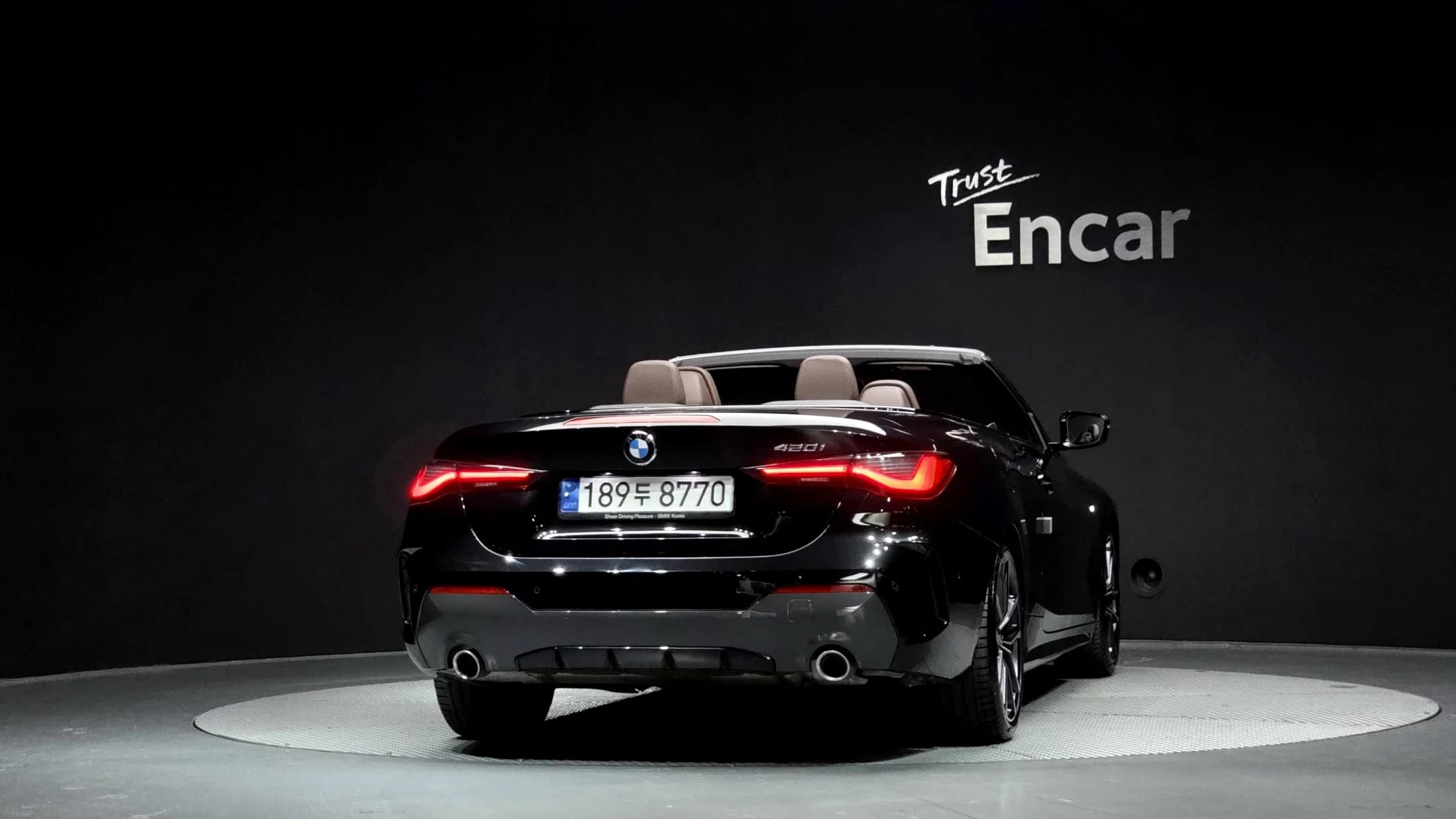 BMW 4-Series 420i M Sport Convertible, 2023 г. 35603 км. — фото 4