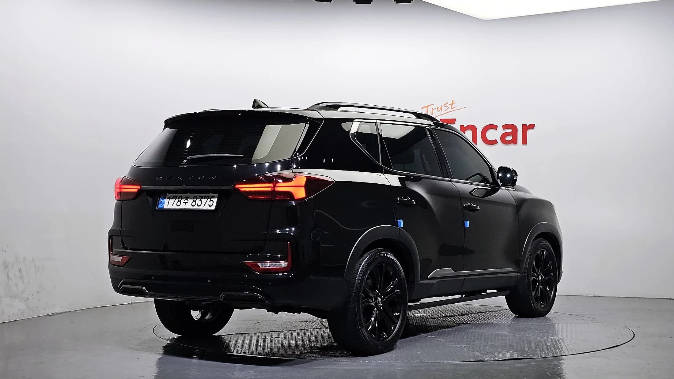 SsangYong Rexton Diesel 2.2 4WD The Black, 2022 г. 99143 км. — фото 2