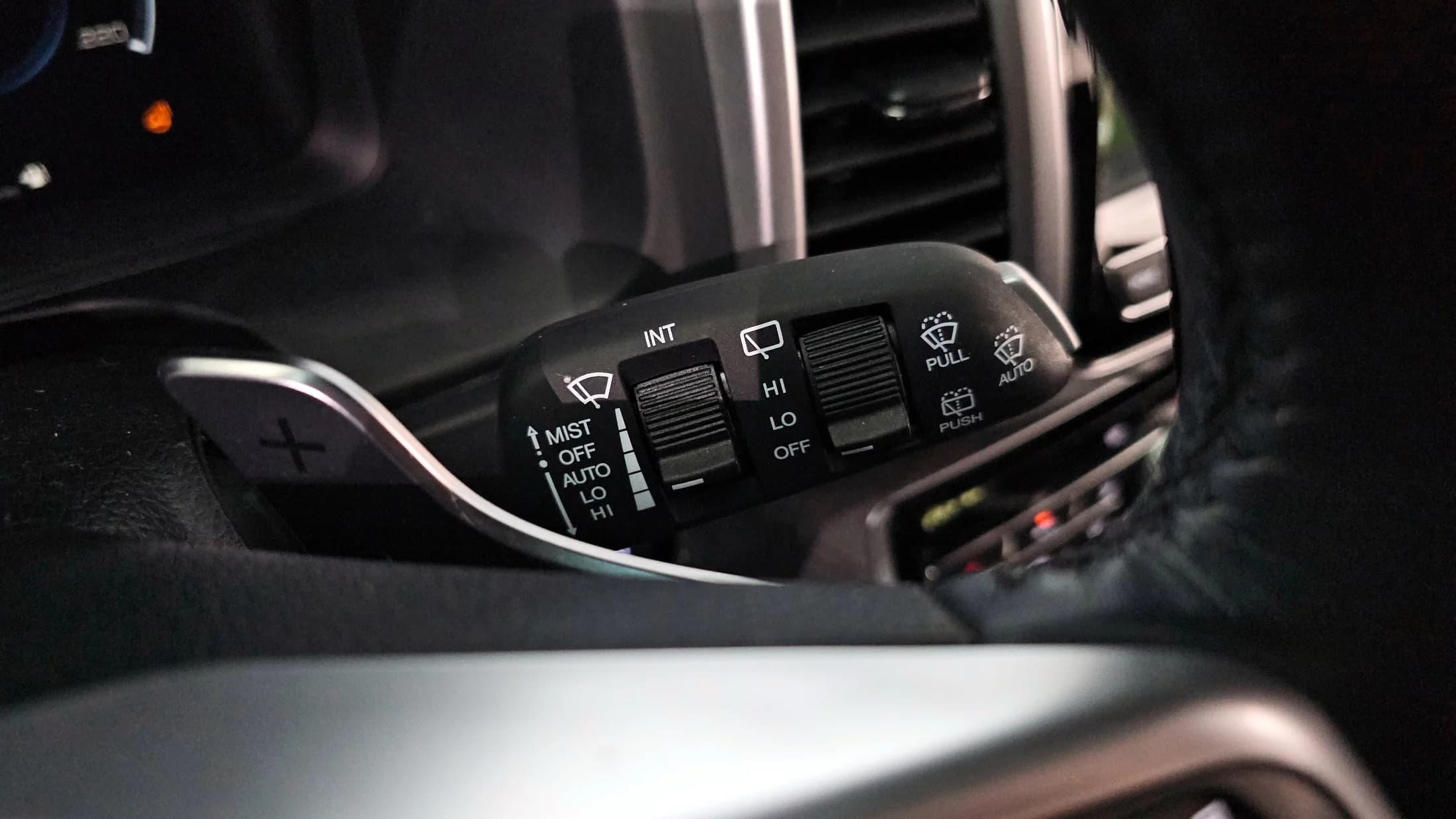 SsangYong Rexton Diesel 2.2 4WD The Black, 2022 г. 99143 км. — фото 16