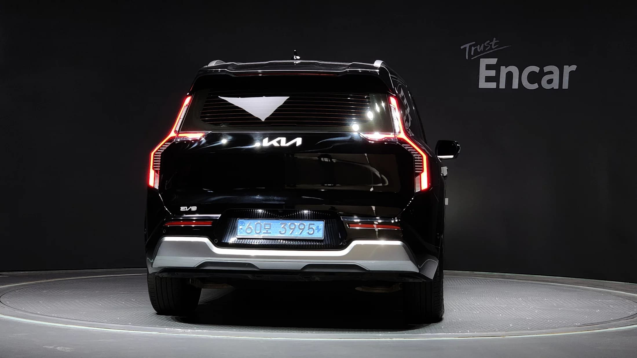 Kia EV9 Long Range 4WD Earth, электромобиль, 2023 г. 58612 км. — фото 4