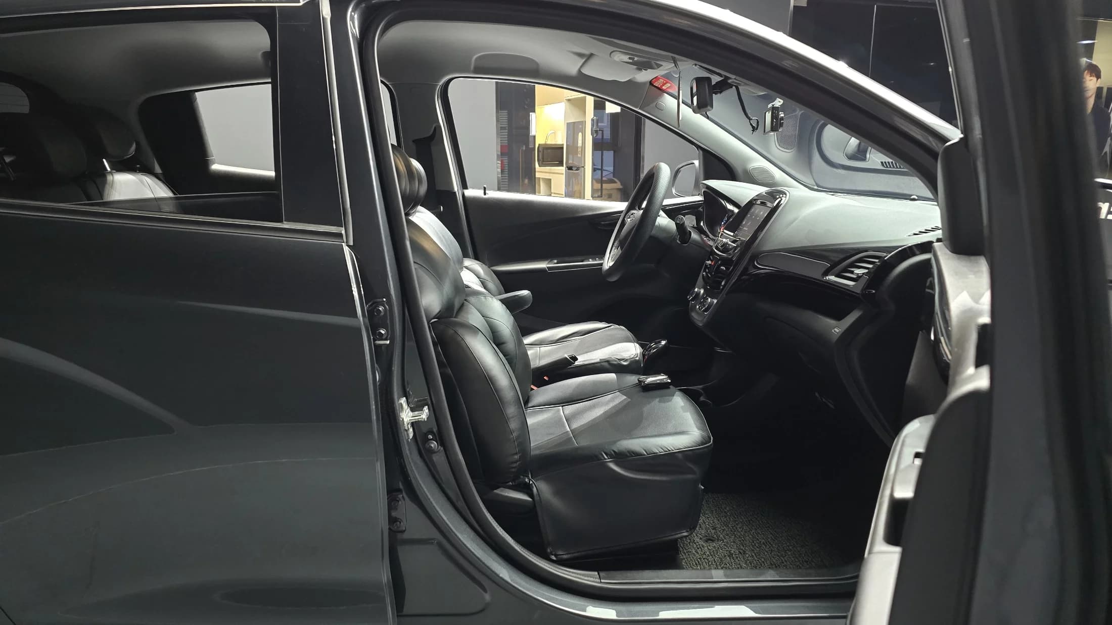 Daewoo Spark Premier, 2021 г. 48915 км. — фото 10