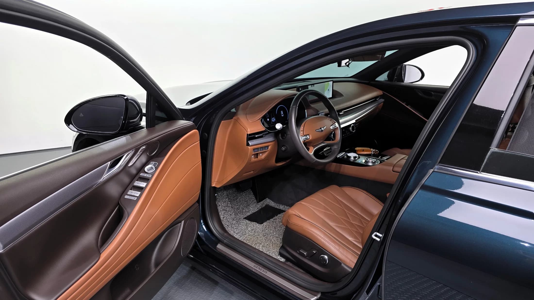 Genesis G80 Gasoline 2.5 Turbo AWD, 2023 г. 20342 км. — фото 10