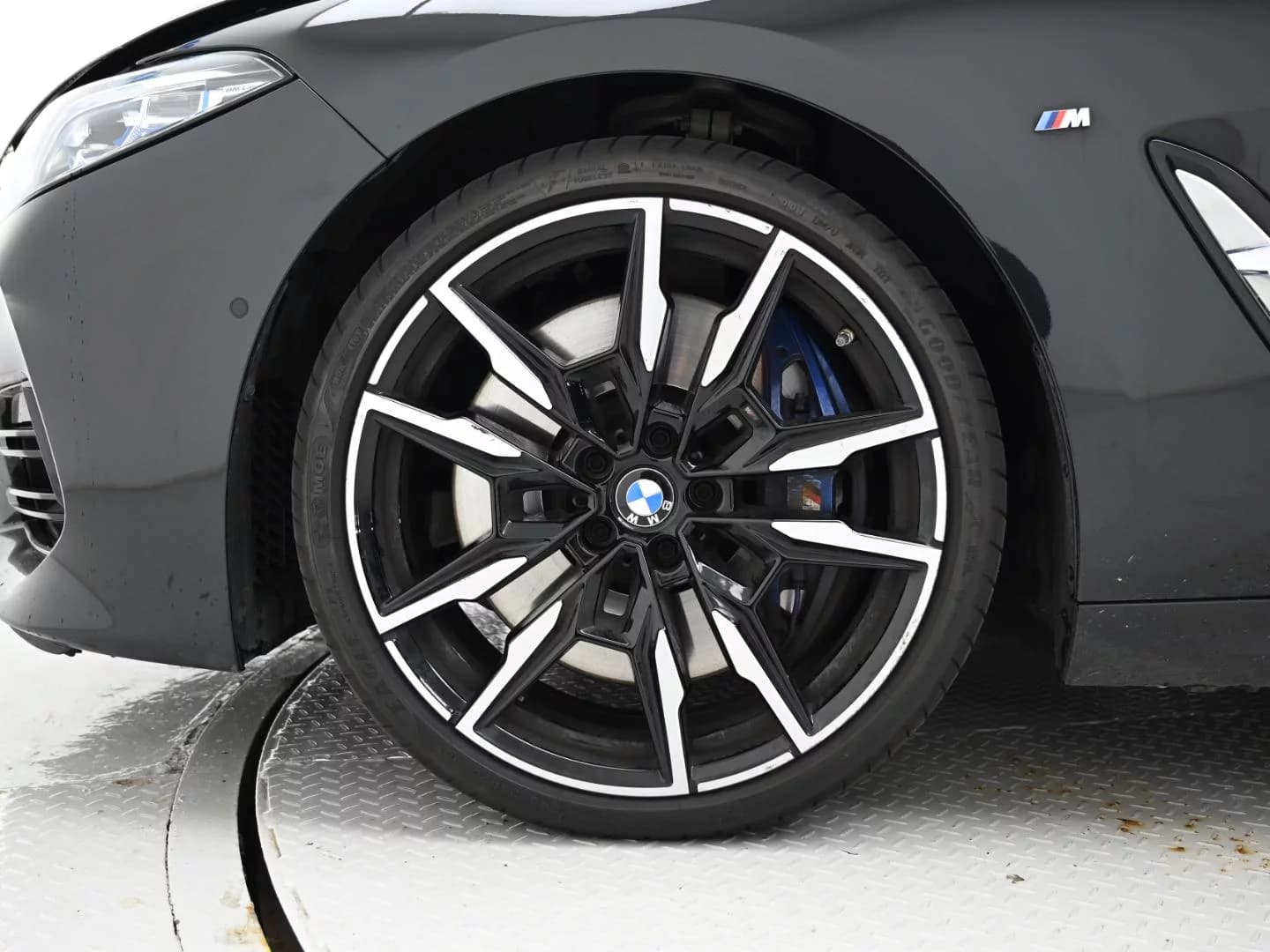 BMW 8-Series M850i xDrive Gran Coupe, 2024 г. 18159 км. — фото 5