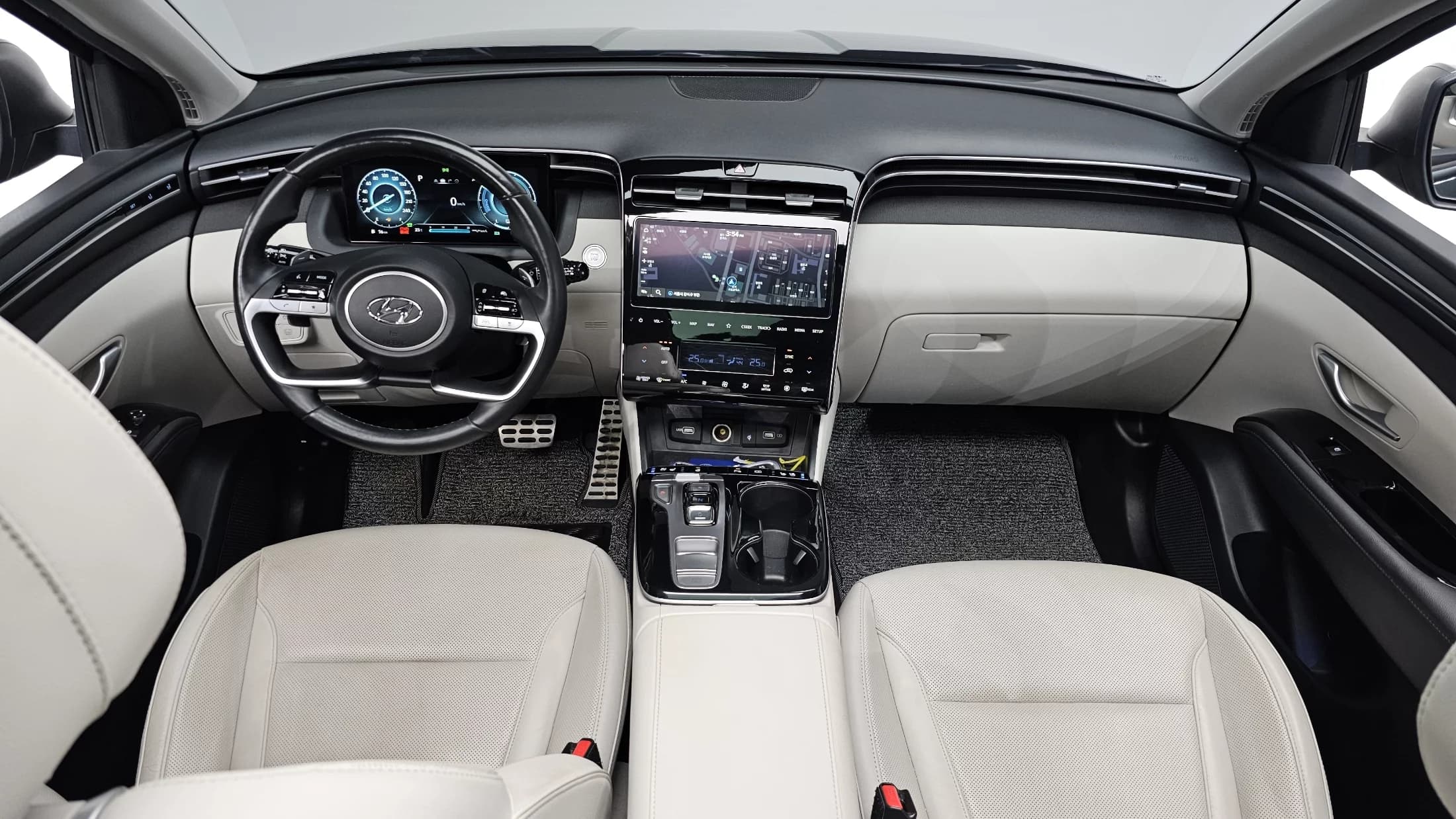Hyundai Tucson Inspiration 2WD, гибрид, 2022 г. 67027 км. — фото 6