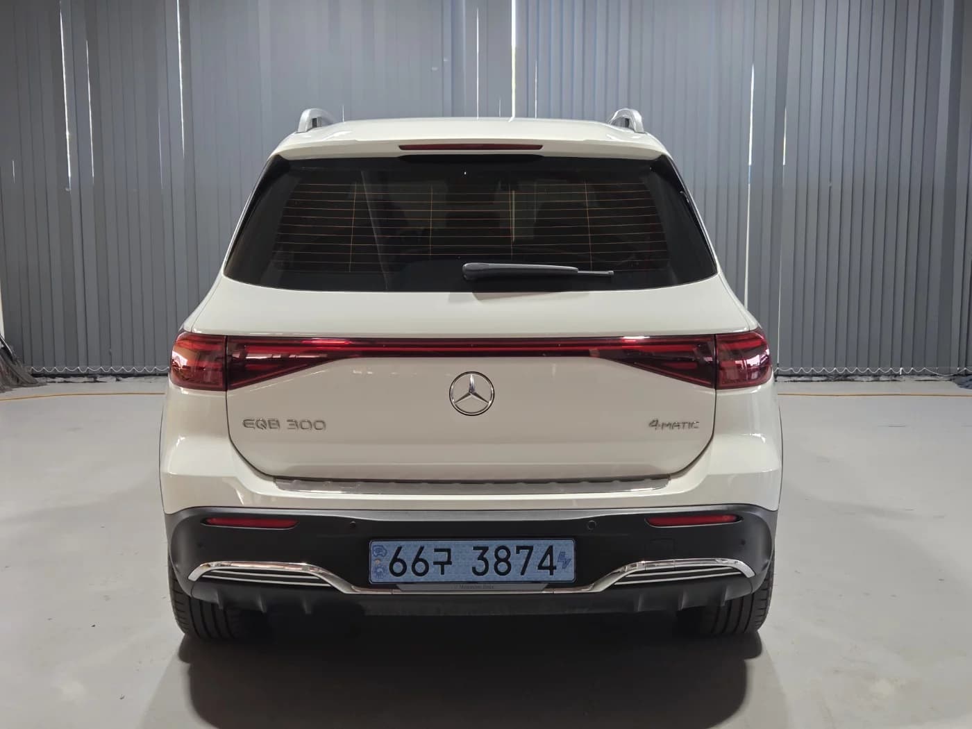Mercedes-Benz EQB EQB300 4MATIC AMG Line, электромобиль, 2024 г. 22231 км. — фото 5