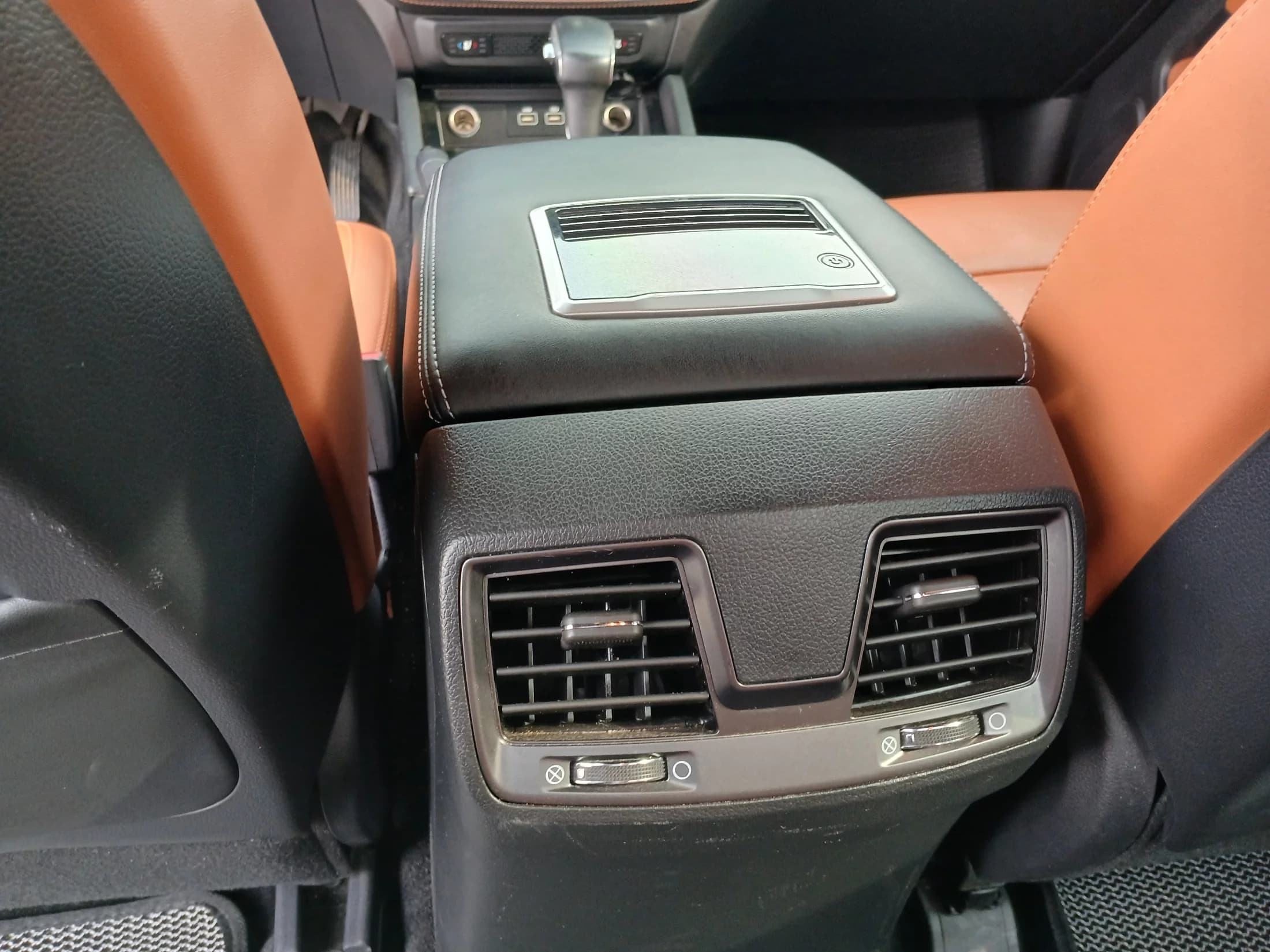 SsangYong Rexton Diesel 2.2 4WD Expedition, 2022 г. 38645 км. — фото 17