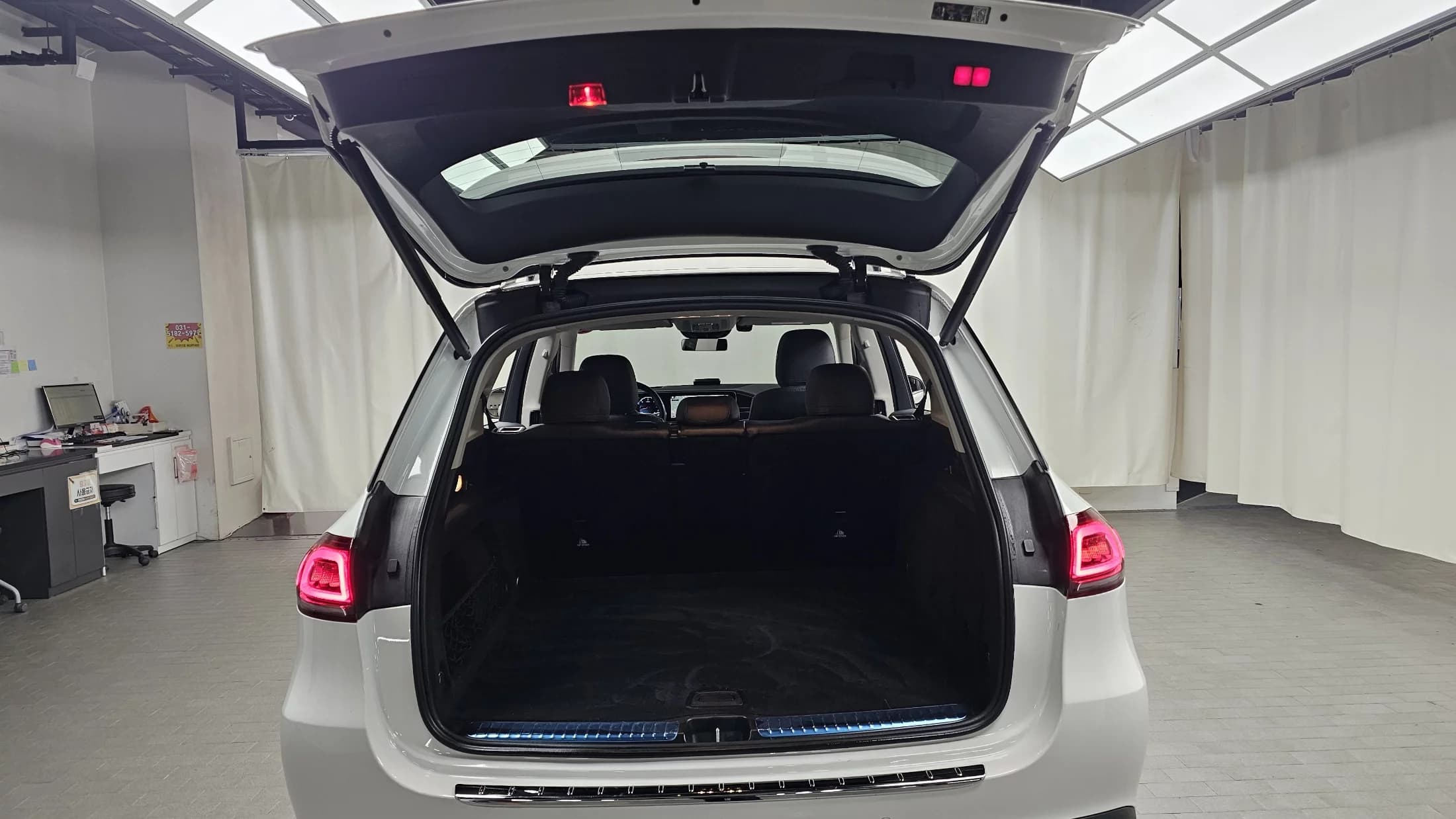 Mercedes-Benz GLE-Class GLE300d 4MATIC, 2022 г. 36719 км. — фото 20
