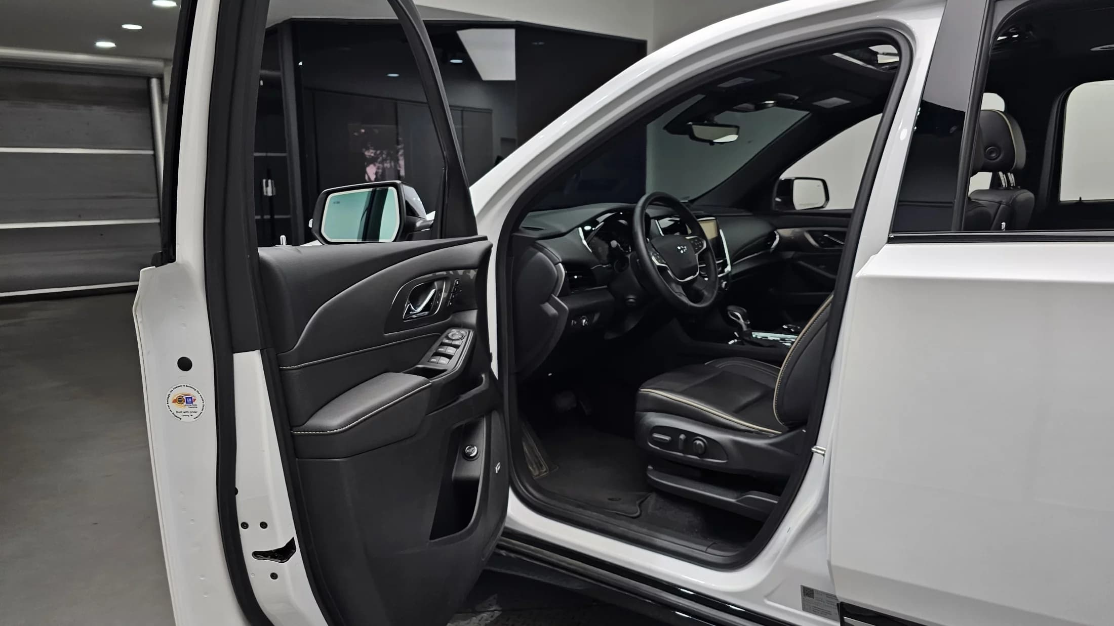 Daewoo Traverse 3.6 AWD Redline, 2023 г. 21949 км. — фото 11