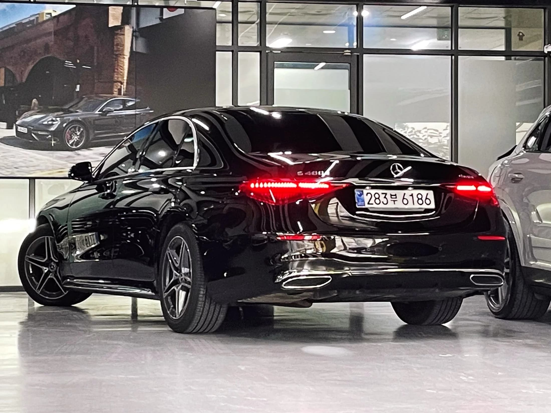 Mercedes-Benz S-Class S400 d 4MATIC, 2022 г. 63493 км. — фото 20