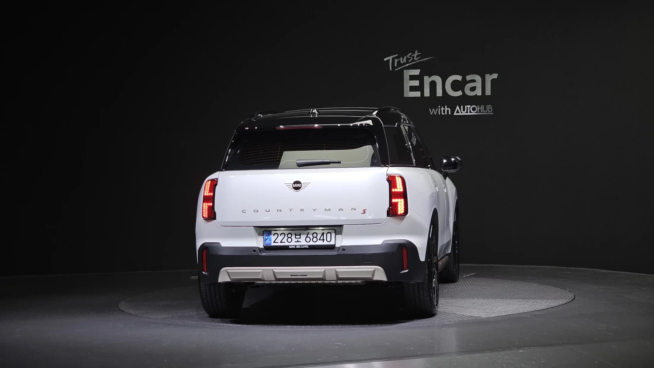 MINI Countryman ALL4 Favoured 3rd, 2024 г. 7450 км. — фото 4