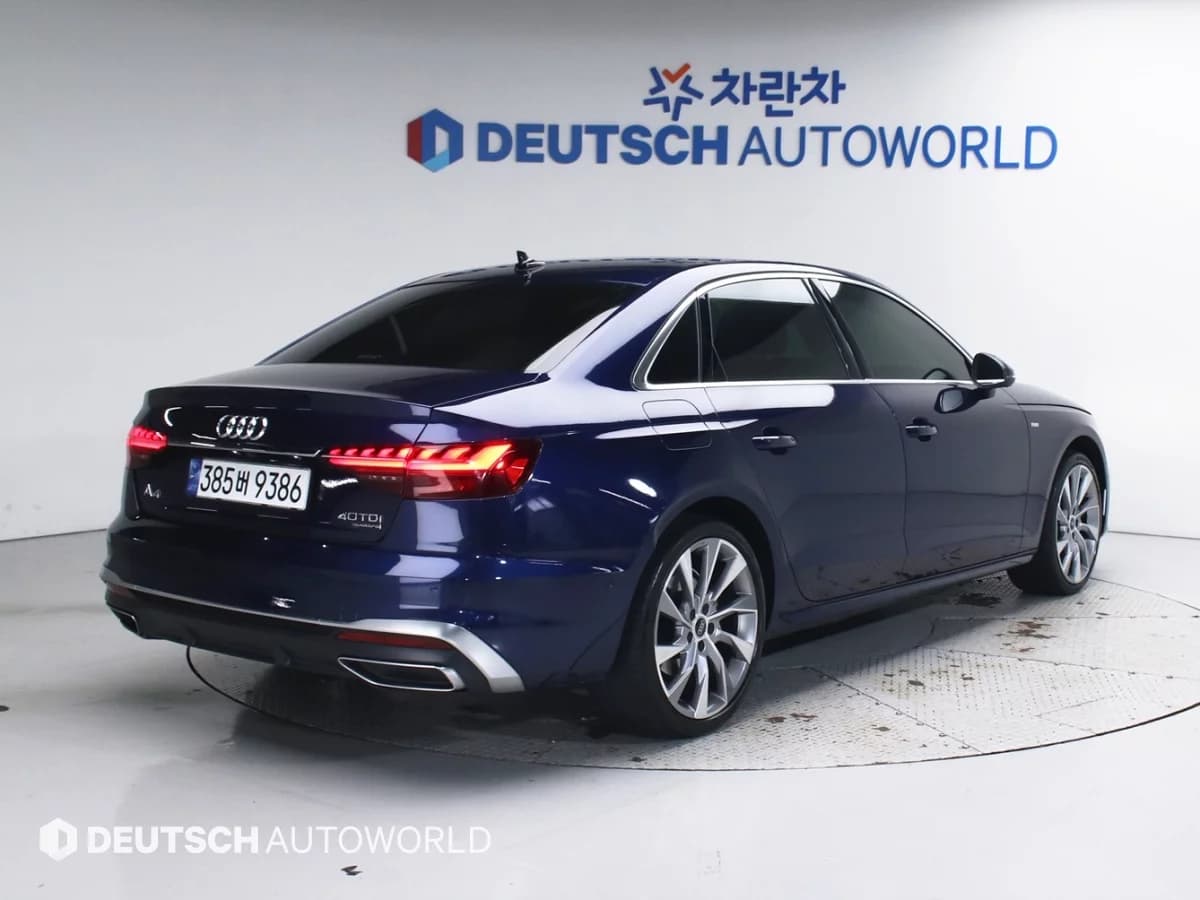 Audi A4 40 TDI Quattro Premium, 2023 г. 58846 км. — фото 2