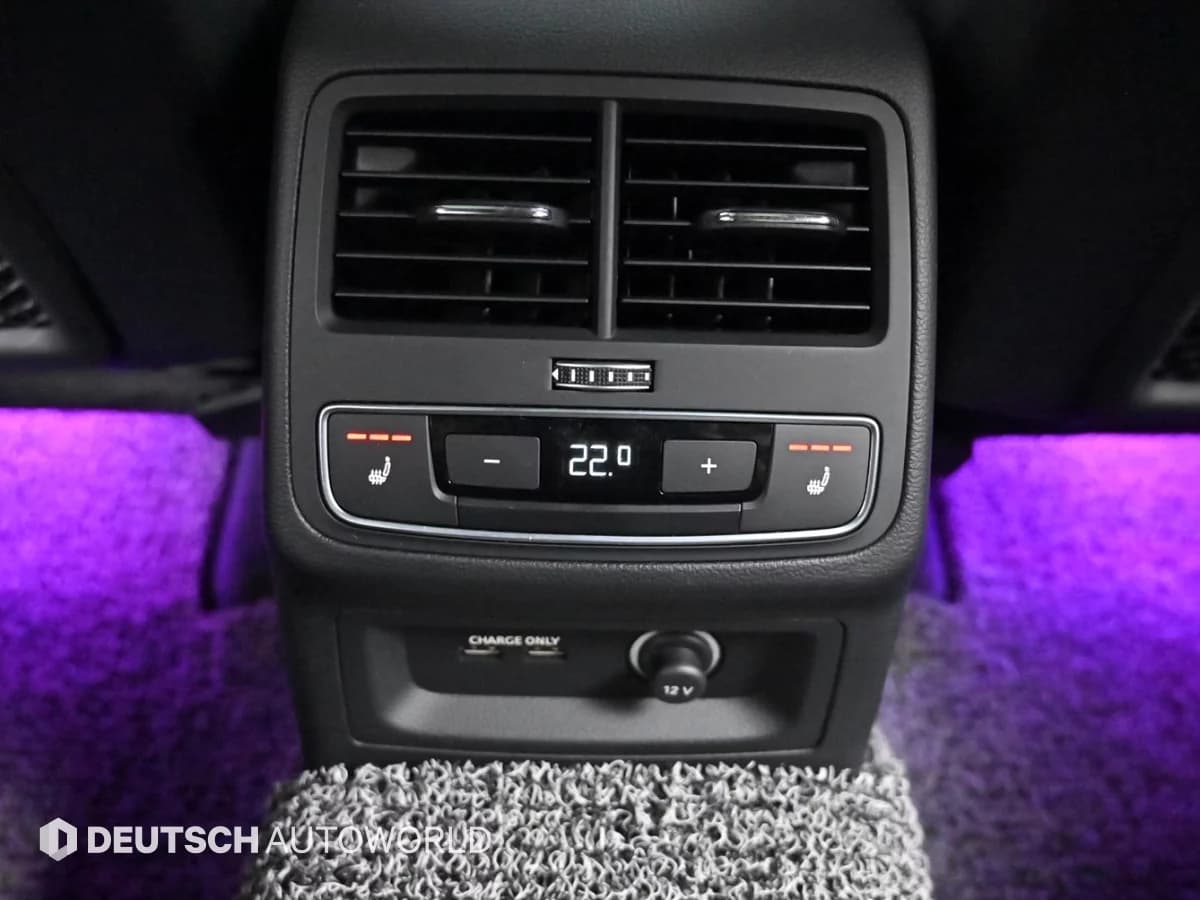 Audi A4 40 TDI Quattro Premium, 2023 г. 58846 км. — фото 16