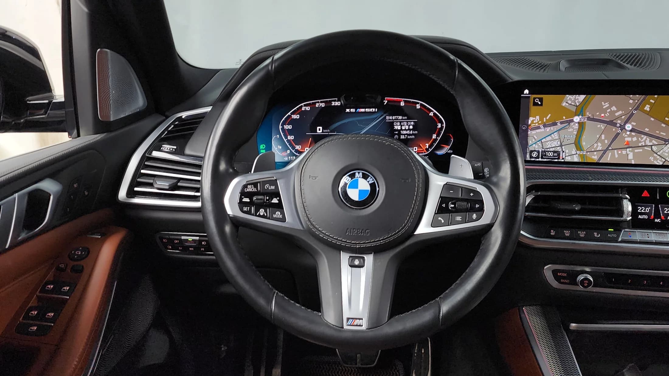BMW X5 M50i, 2021 г. 97755 км. — фото 13