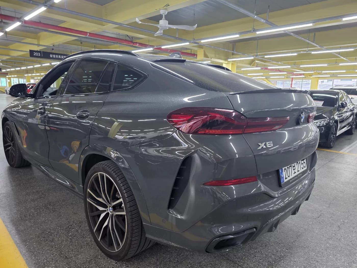 BMW X6 xDrive40d M Sport Online Exclusive, 2022 г. 62333 км. — фото 2