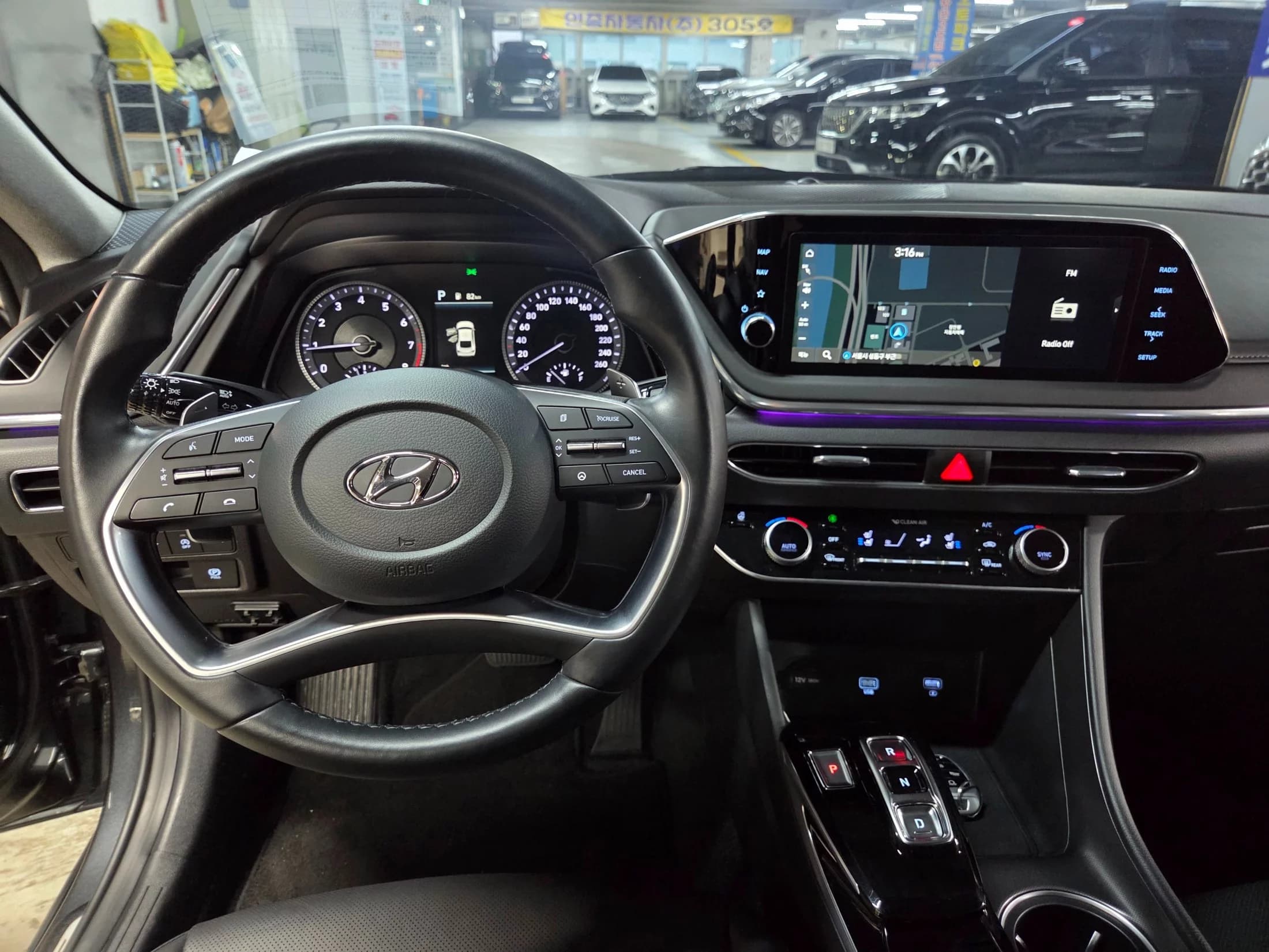 Hyundai Sonata 2.0 Premium Plus, 2021 г. 41696 км. — фото 18