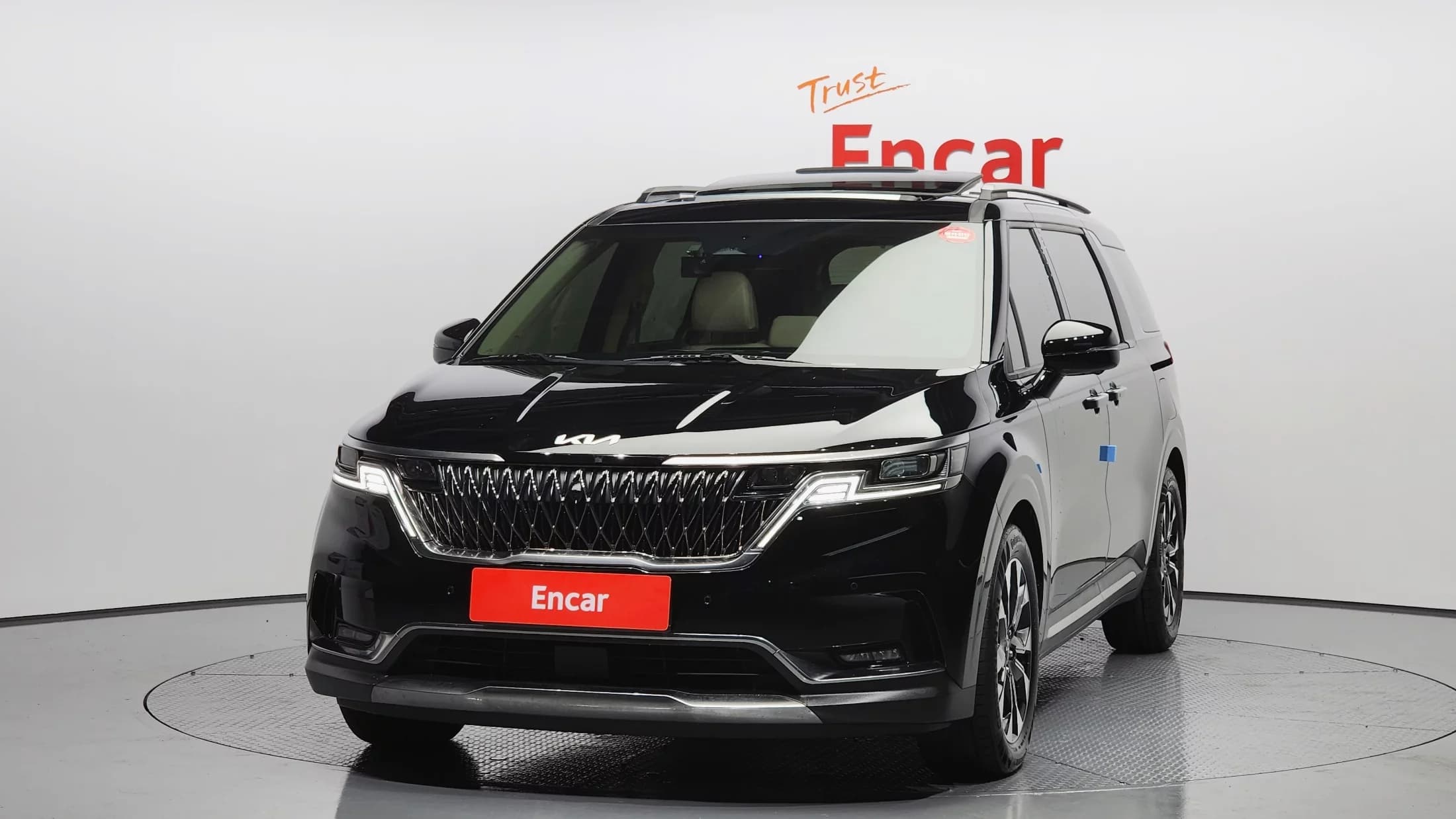 Kia Carnival Gasoline 9-Seater Signature, 2022 г. 63845 км. — фото 3