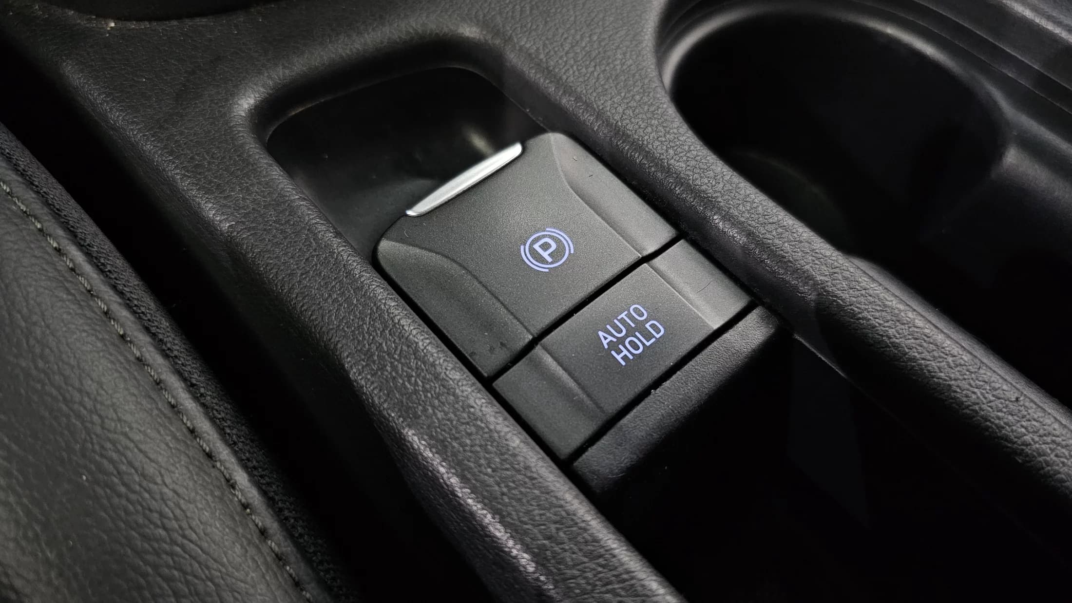 Hyundai Kona Gasoline 2.0 2WD Smart, 2022 г. 130886 км. — фото 18