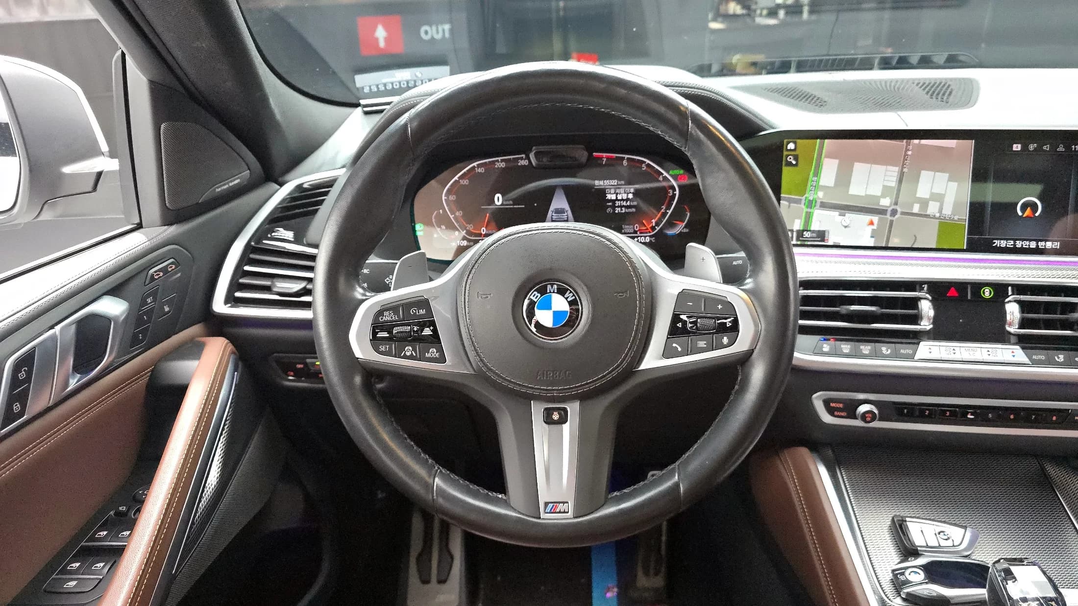 BMW X6 xDrive40i M Sport, 2023 г. 55346 км. — фото 13