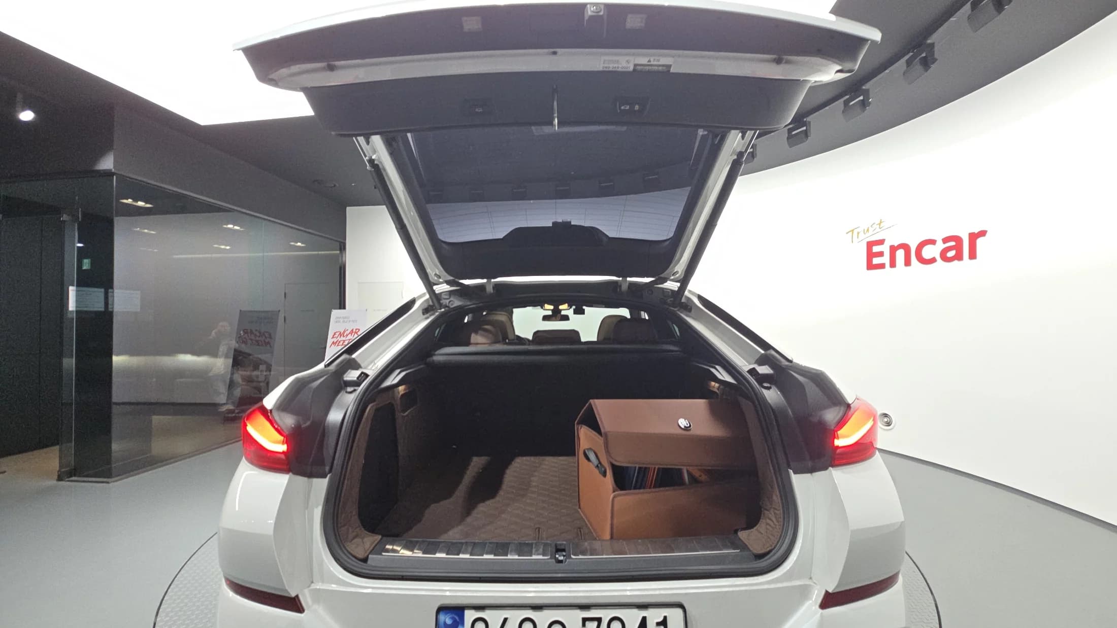 BMW X6 xDrive40i M Sport, 2023 г. 55346 км. — фото 20
