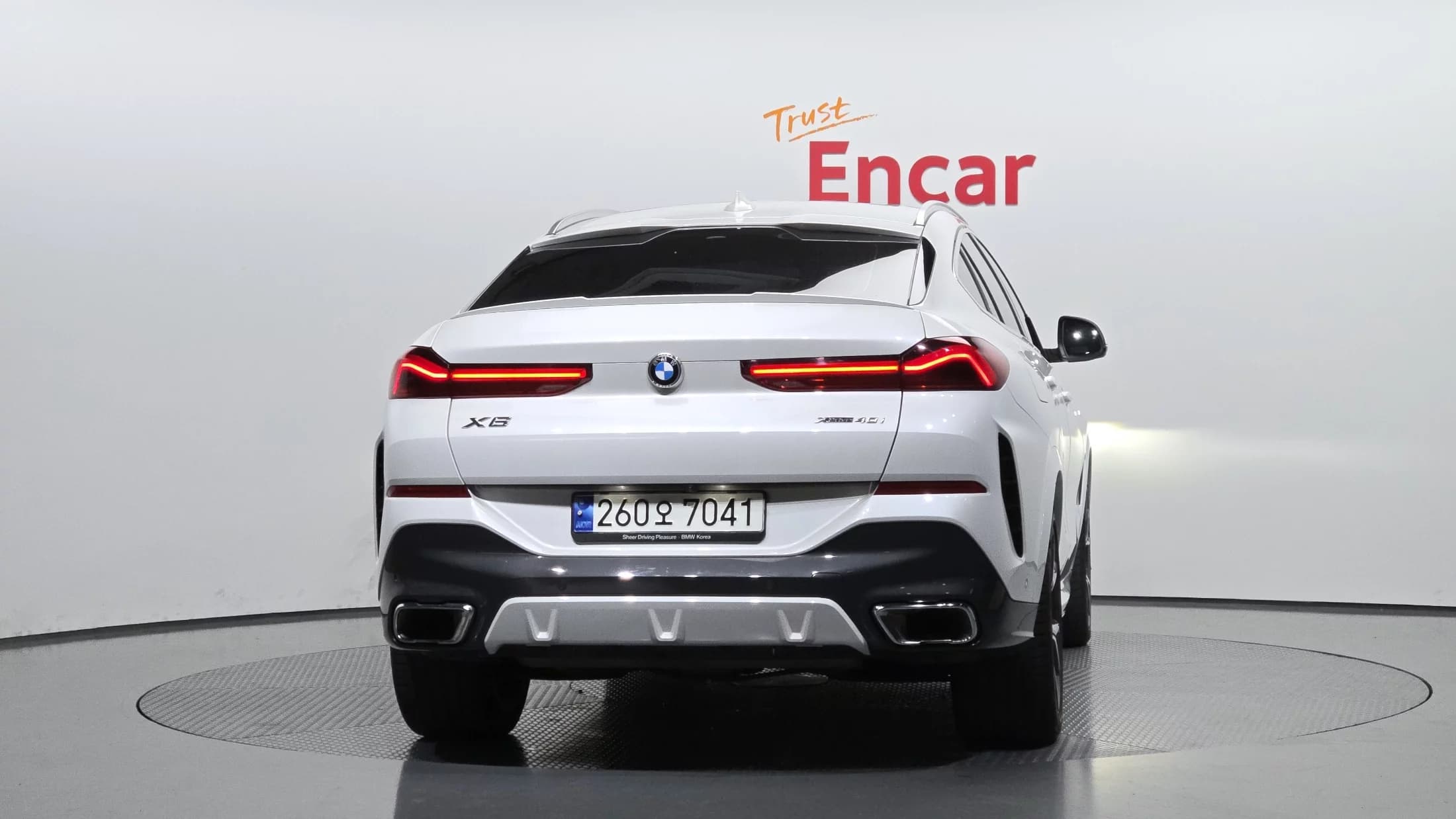BMW X6 xDrive40i M Sport, 2023 г. 55346 км. — фото 4