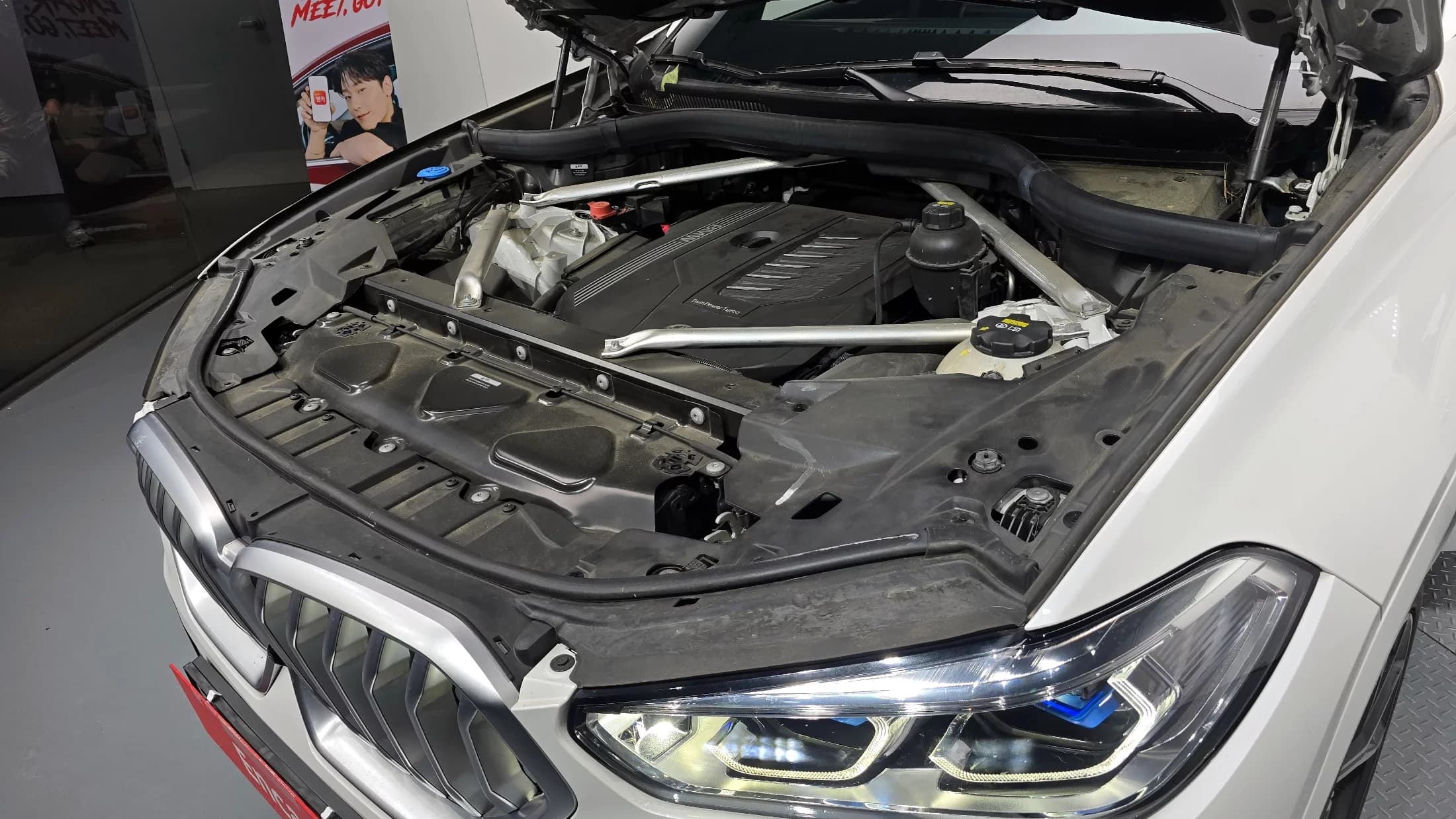 BMW X6 xDrive40i M Sport, 2023 г. 55346 км. — фото 6