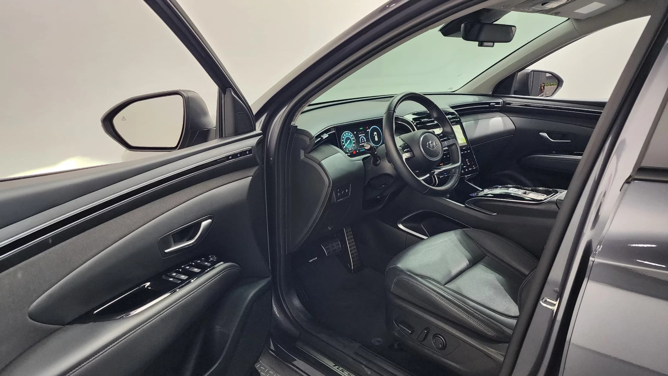 Hyundai Tucson Gasoline 1.6 Turbo 2WD Inspiration, 2023 г. 15462 км. — фото 10