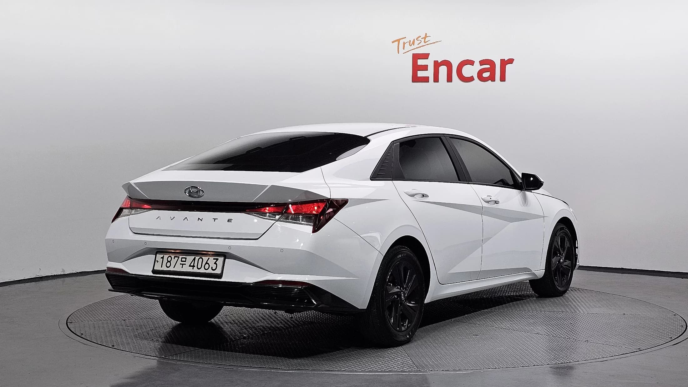 Hyundai AVANTE (Хендай Элантра) Modern, гибрид, 2021 г. 88315 км. — фото 2