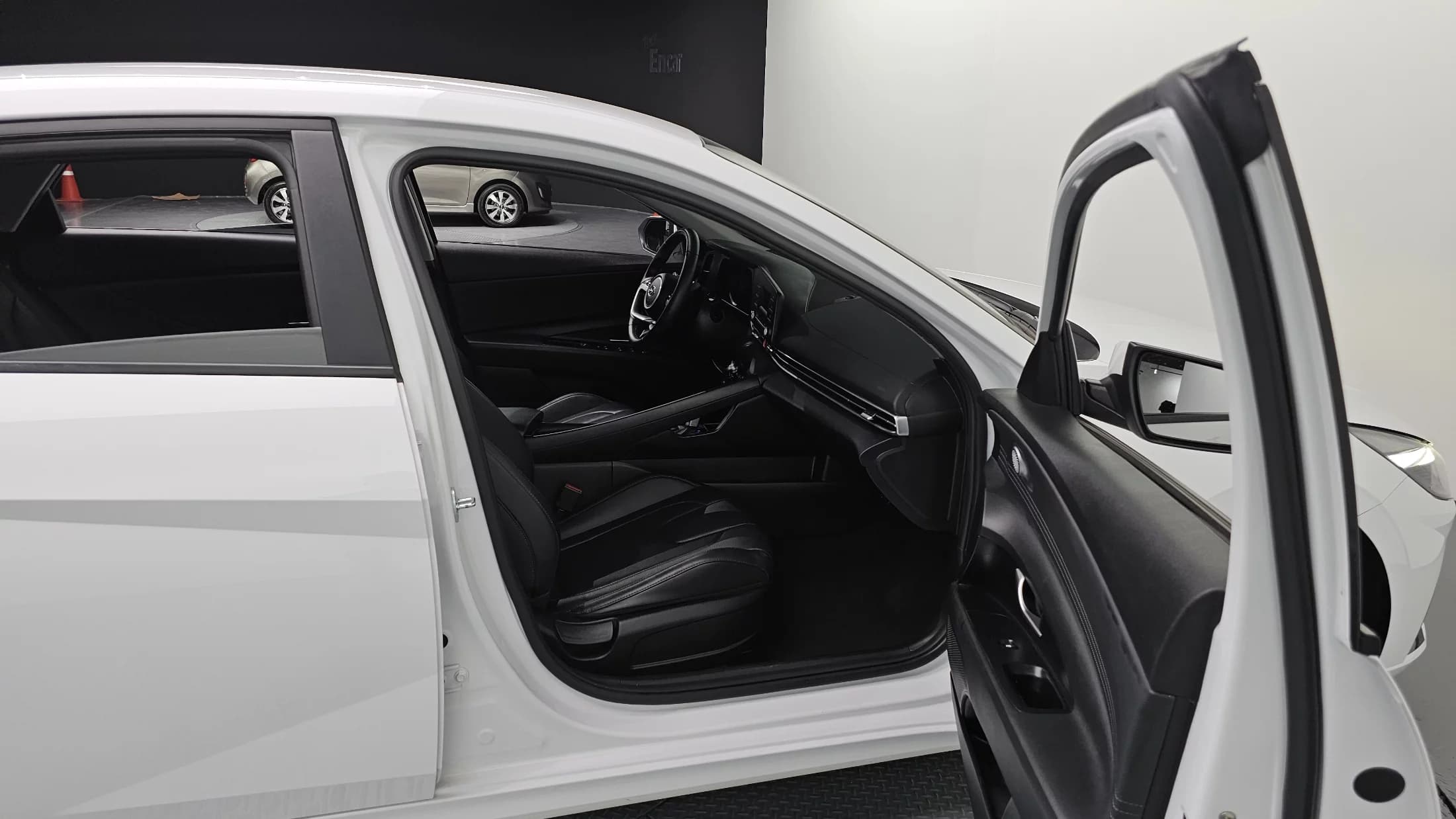 Hyundai AVANTE (Хендай Элантра) Modern, гибрид, 2021 г. 88315 км. — фото 12