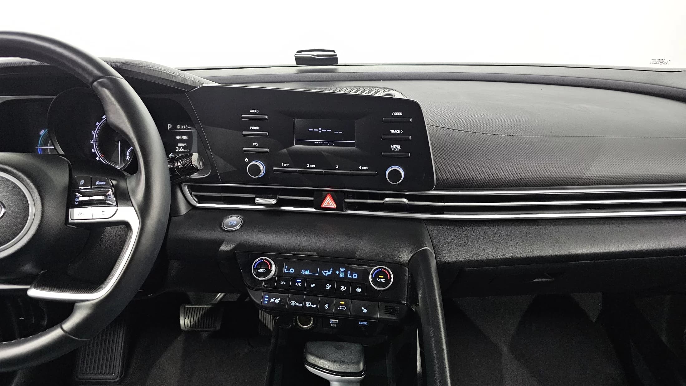 Hyundai AVANTE (Хендай Элантра) Modern, гибрид, 2021 г. 88315 км. — фото 18