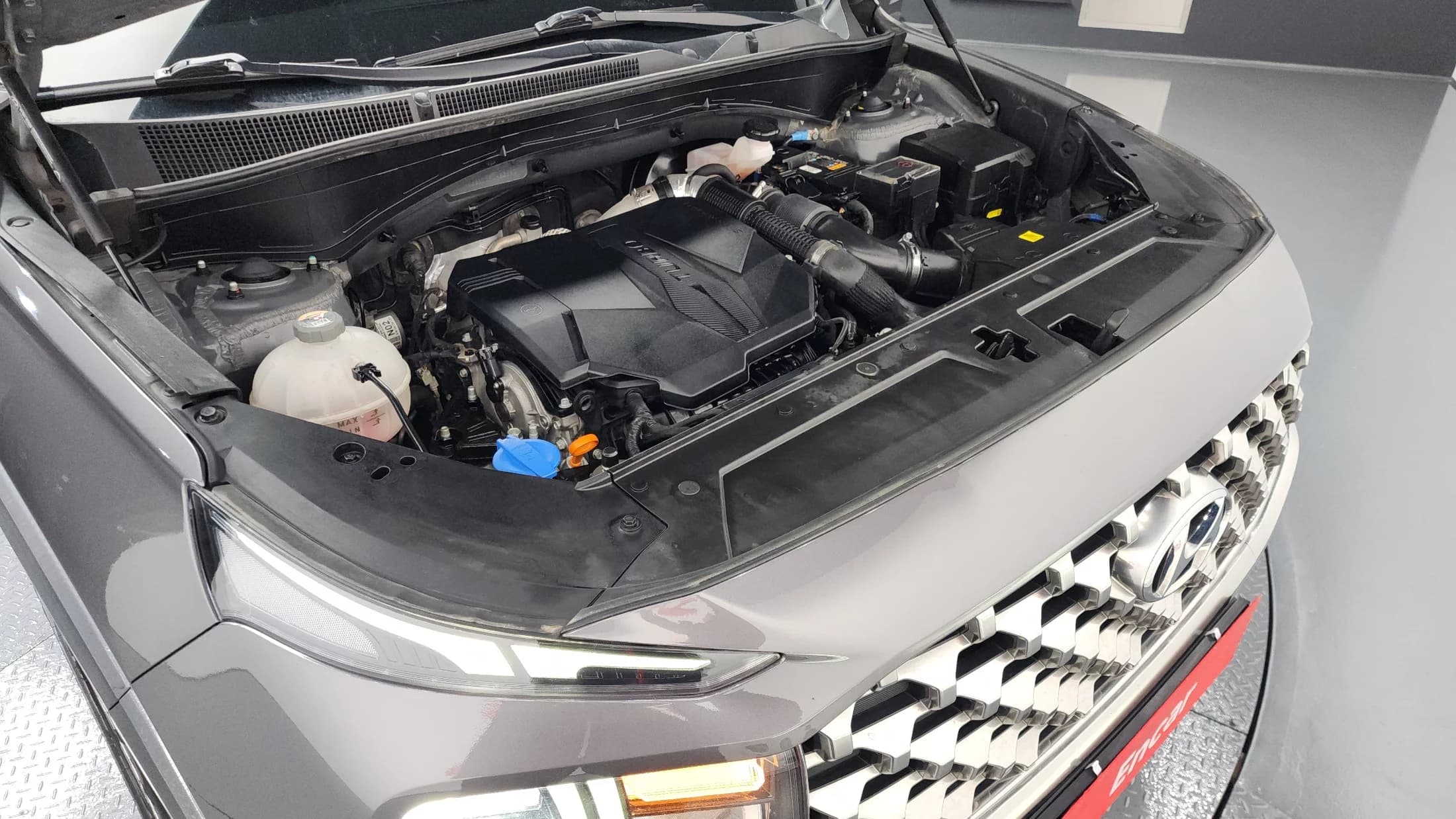Hyundai Santa Fe Gasoline 2.5T 2WD Exclusive, 2023 г. 60487 км. — фото 6