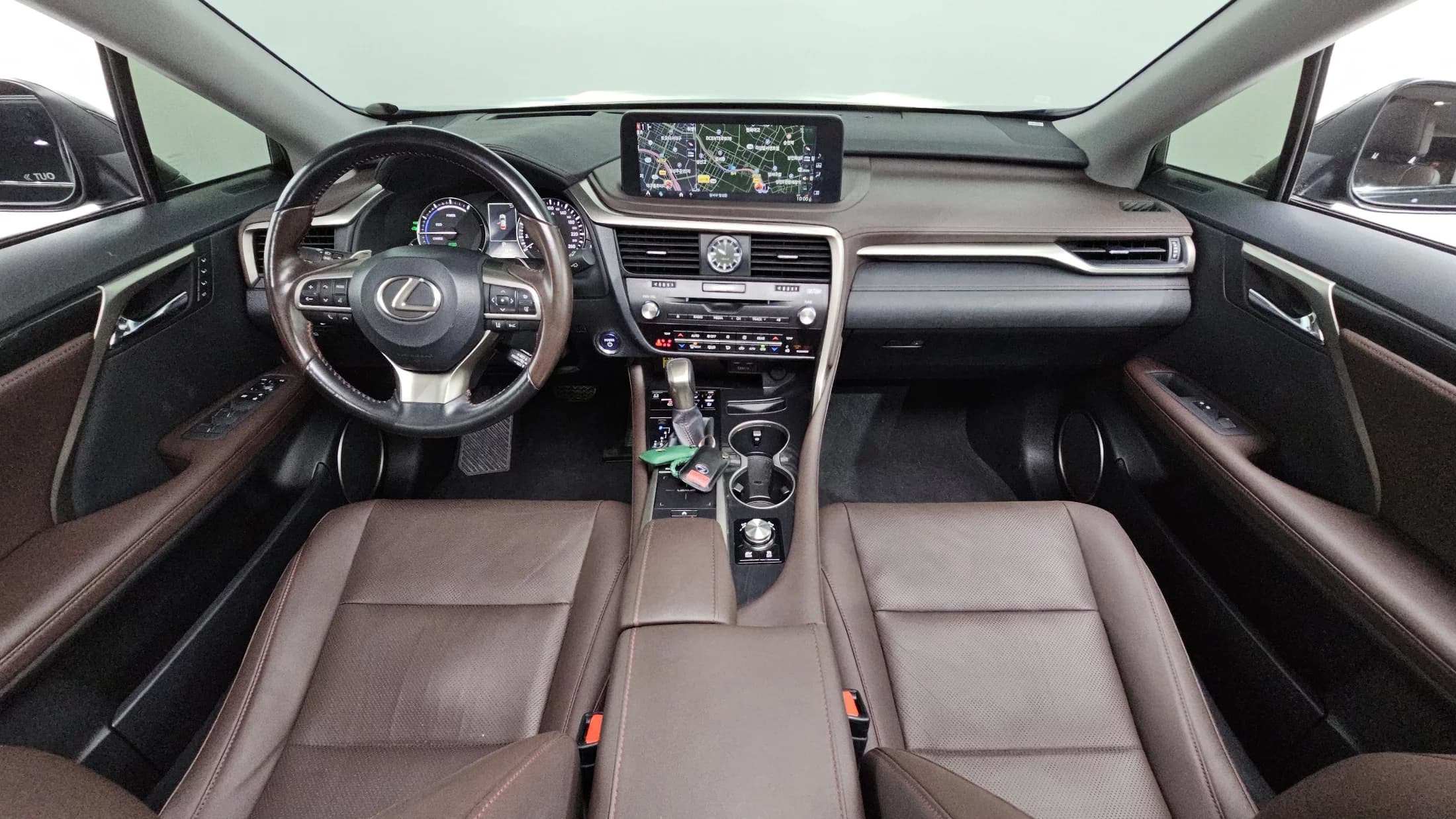 Lexus RX450hL Luxury Plus, гибрид, 2021 г. 86059 км. — фото 7
