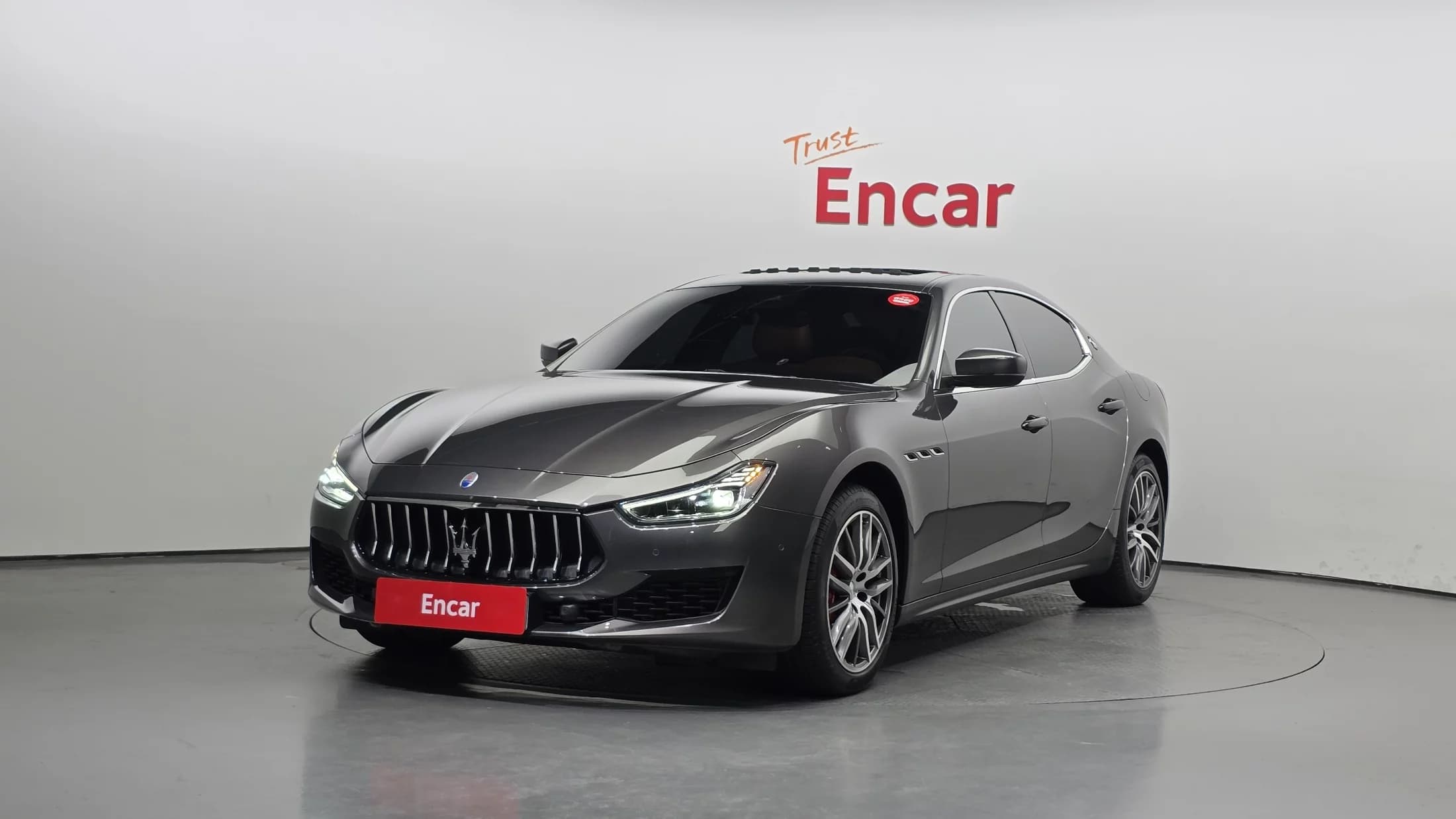 Maserati GHIBLI 3.0 3rd, 2021 г. 48485 км.