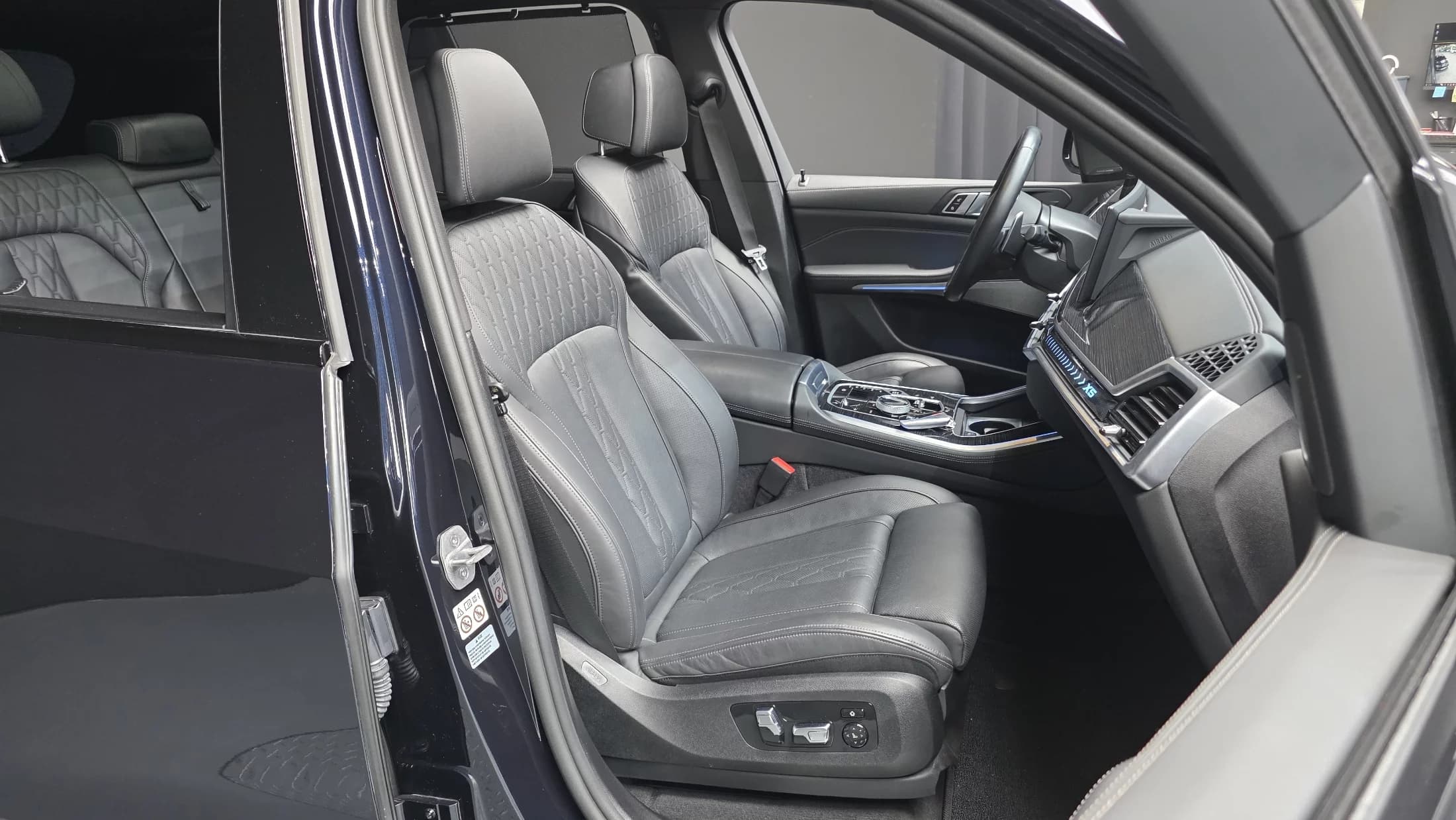 BMW X5 xDrive 40i M Sport, 2023 г. 40966 км. — фото 12