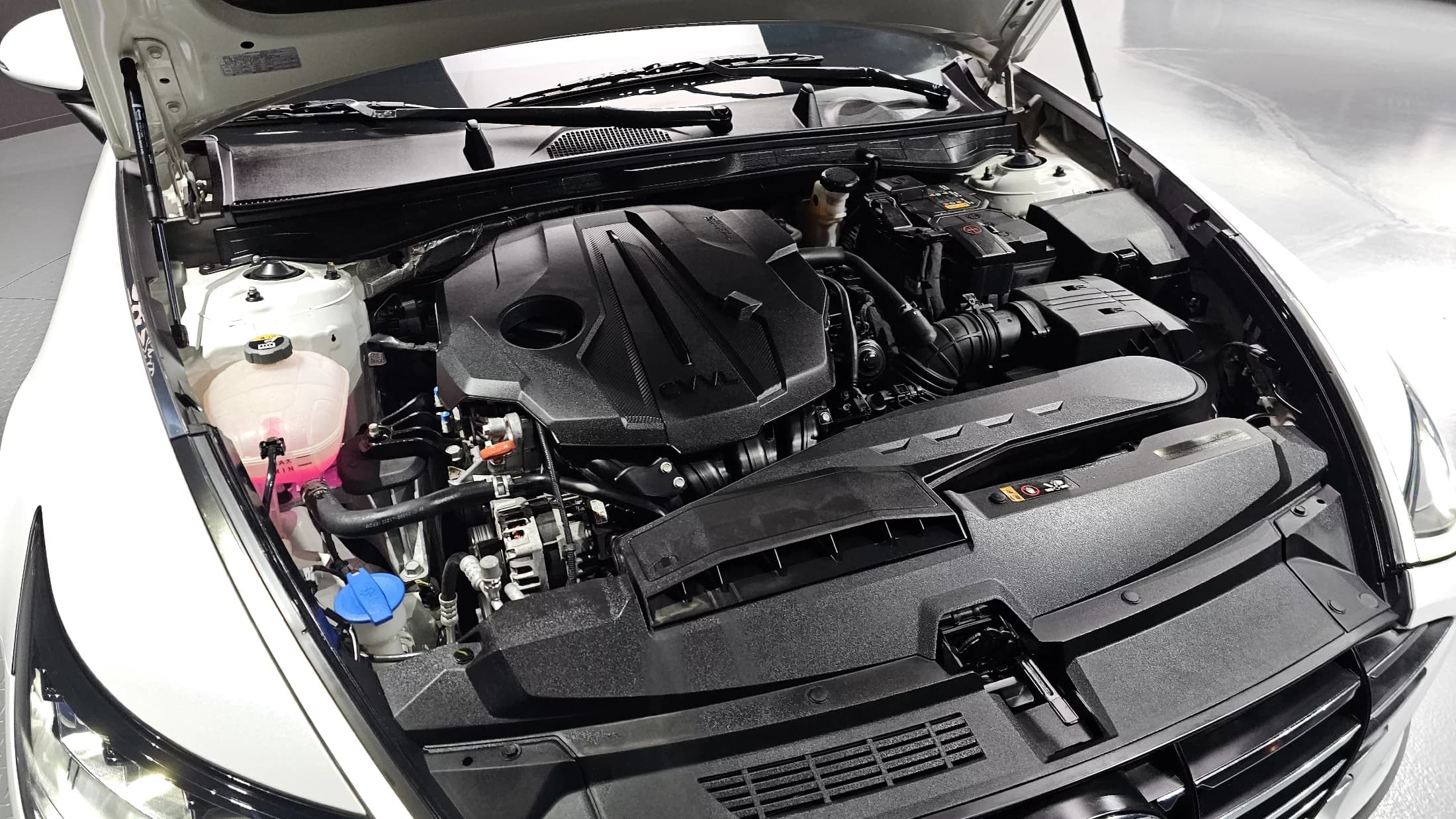 Hyundai Sonata 2.0 Premium Family, 2021 г. 47799 км. — фото 6