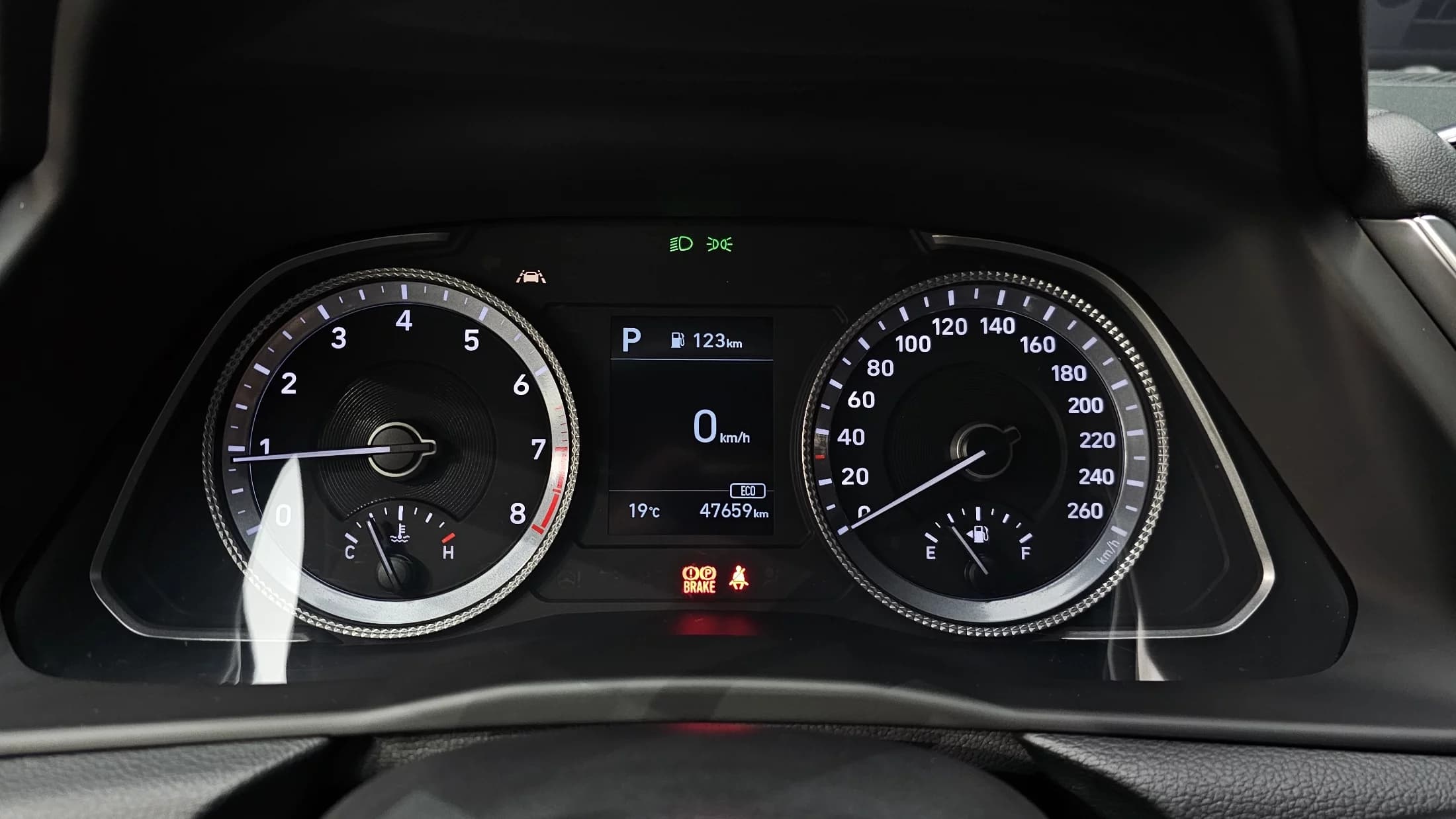 Hyundai Sonata 2.0 Premium Family, 2021 г. 47799 км. — фото 8
