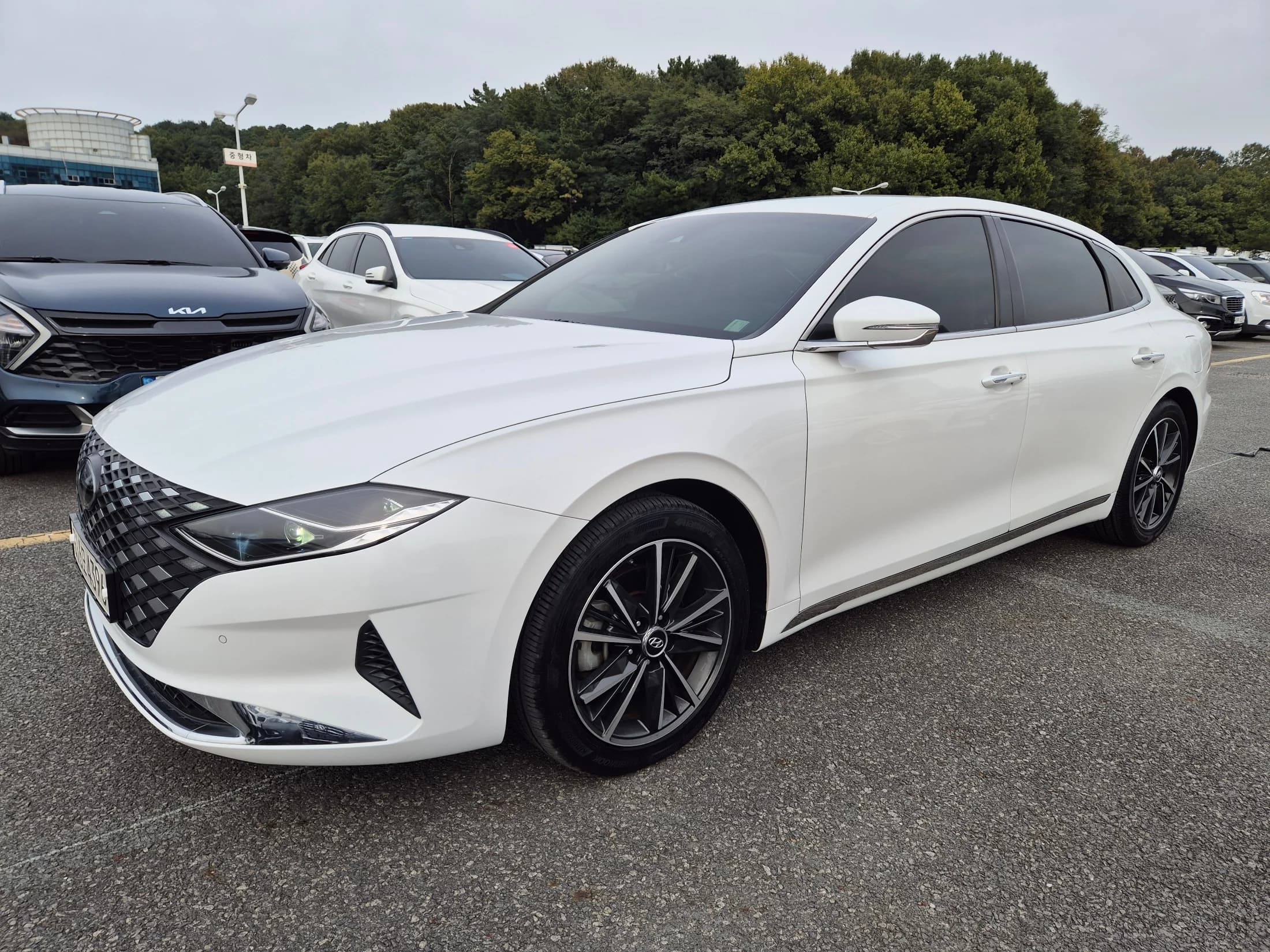 Hyundai Grandeur 3.0 LPi Rent Car Premium, 2021 г. 68536 км. — фото 2